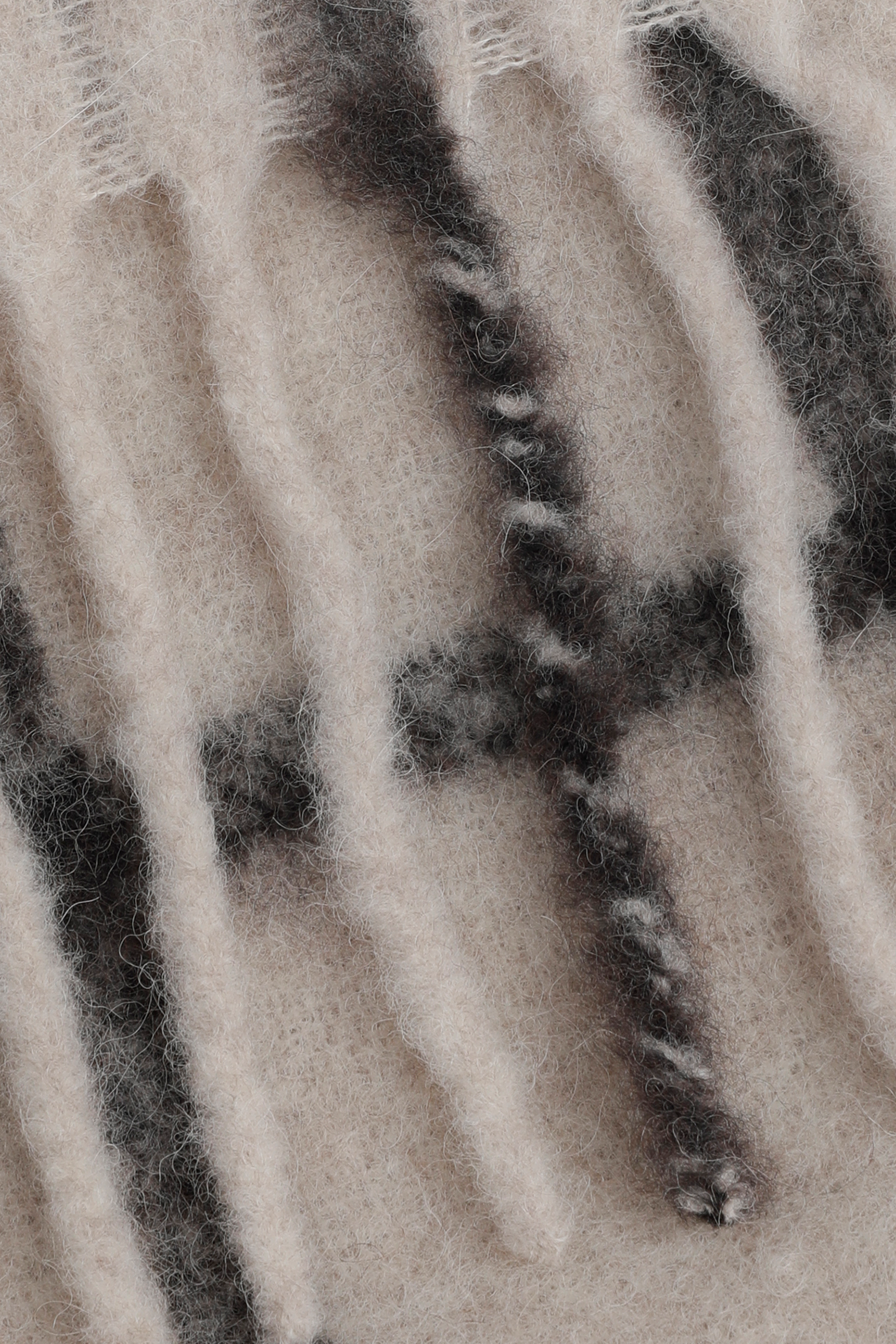 61700-01-8830_2_ecom.png
