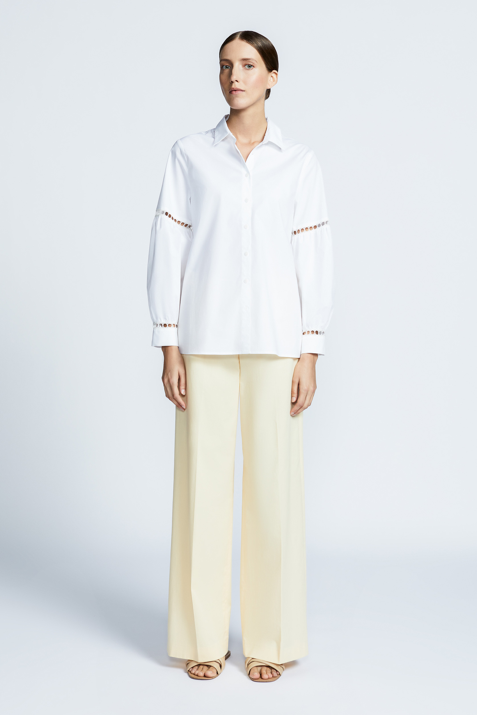 Blouse with shirt collar