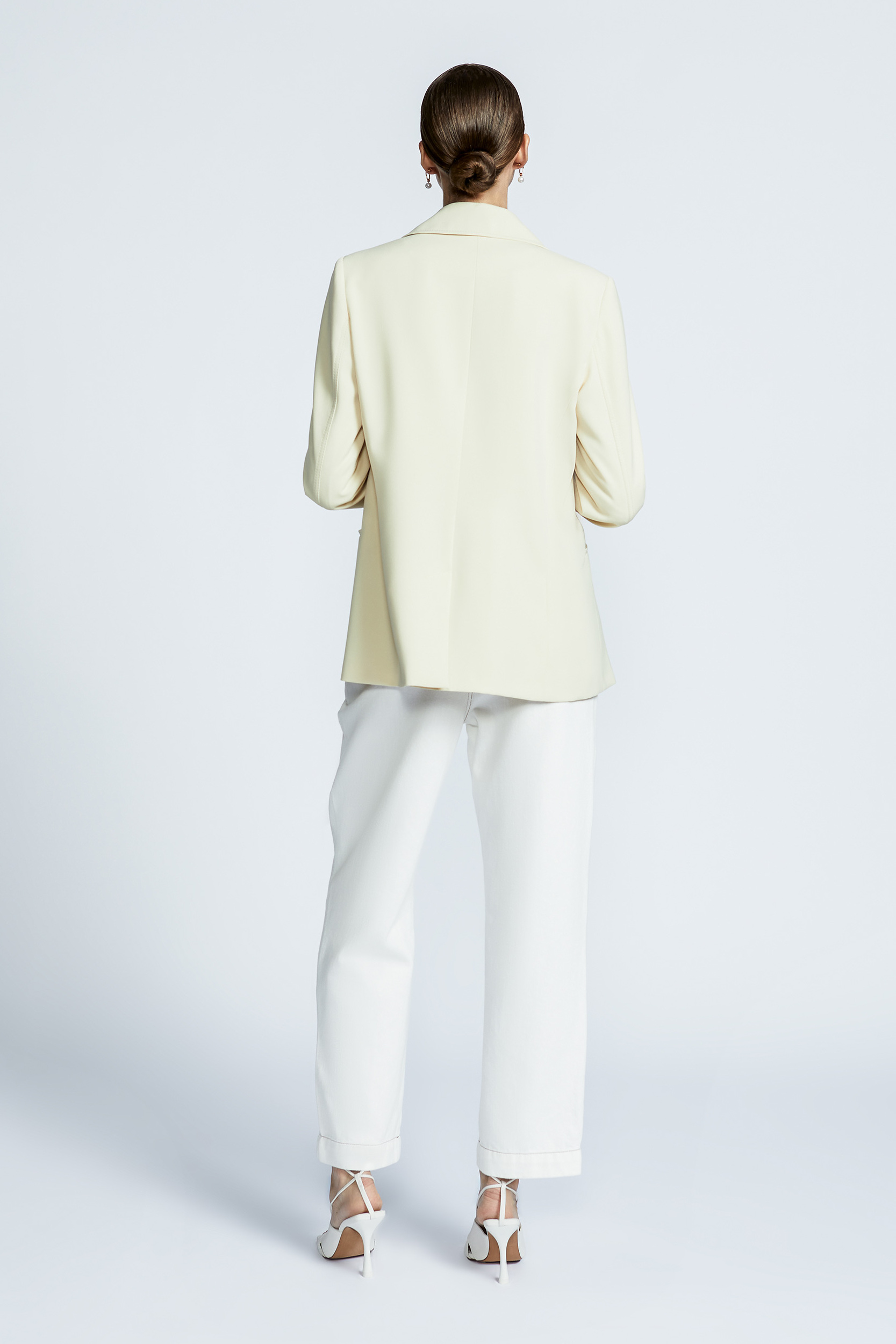 Straight blazer with pockets