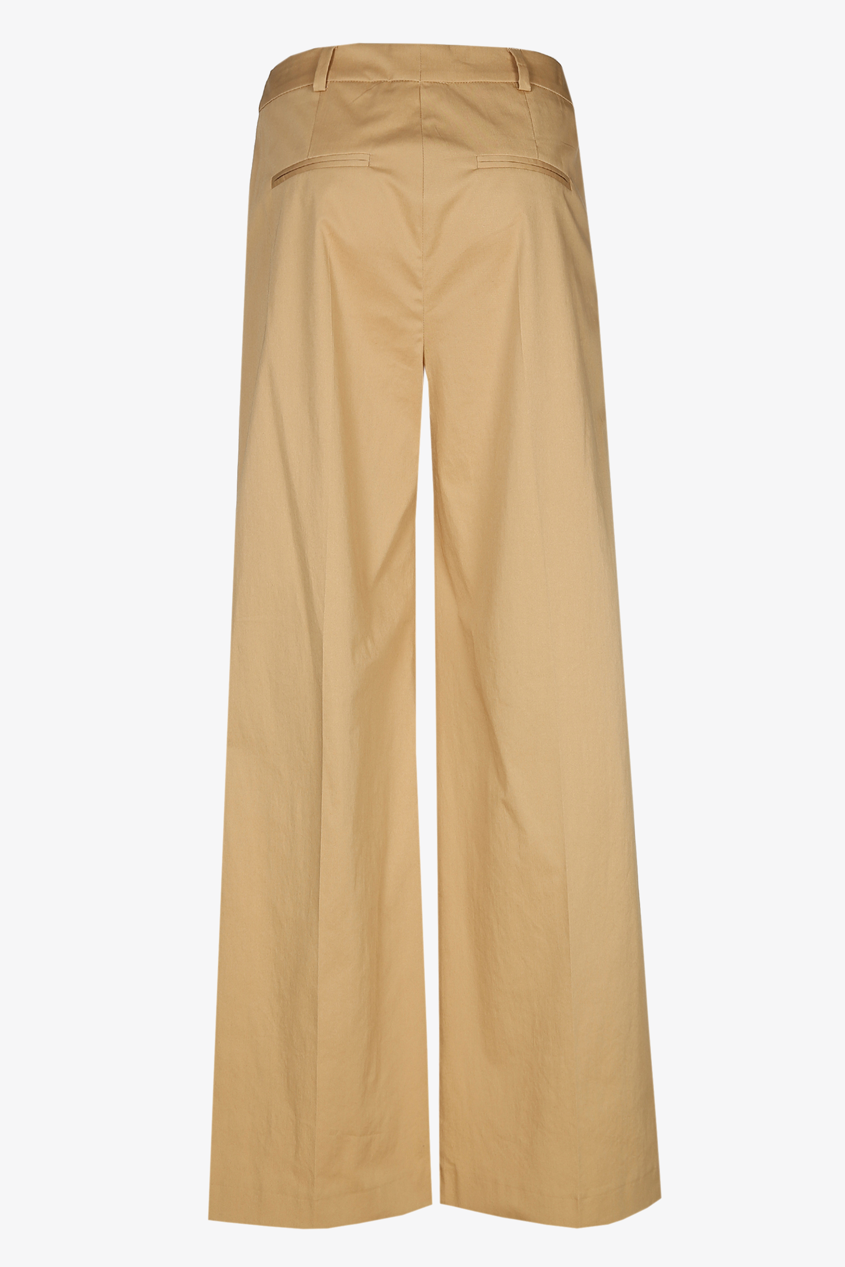 Trousers with wide legs