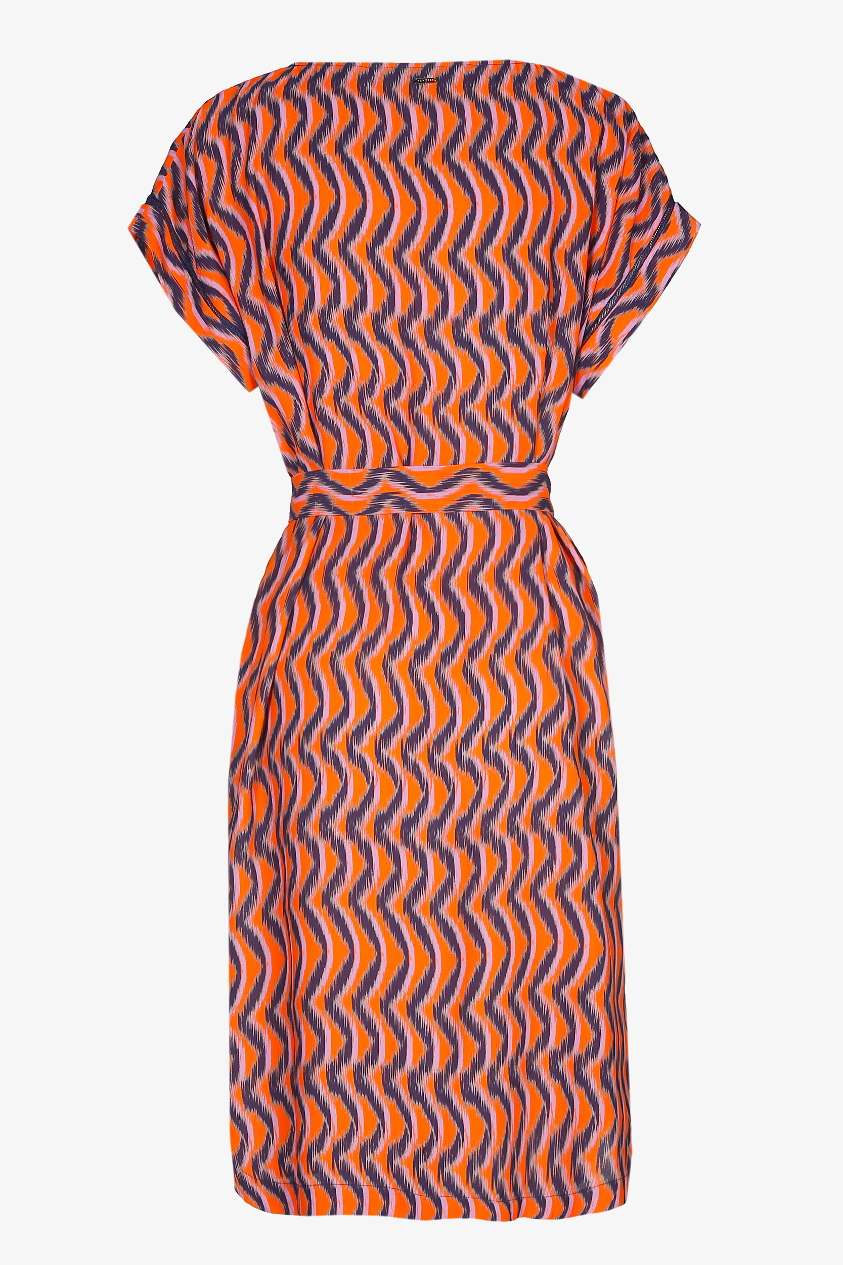 Short dress in crepe fabric