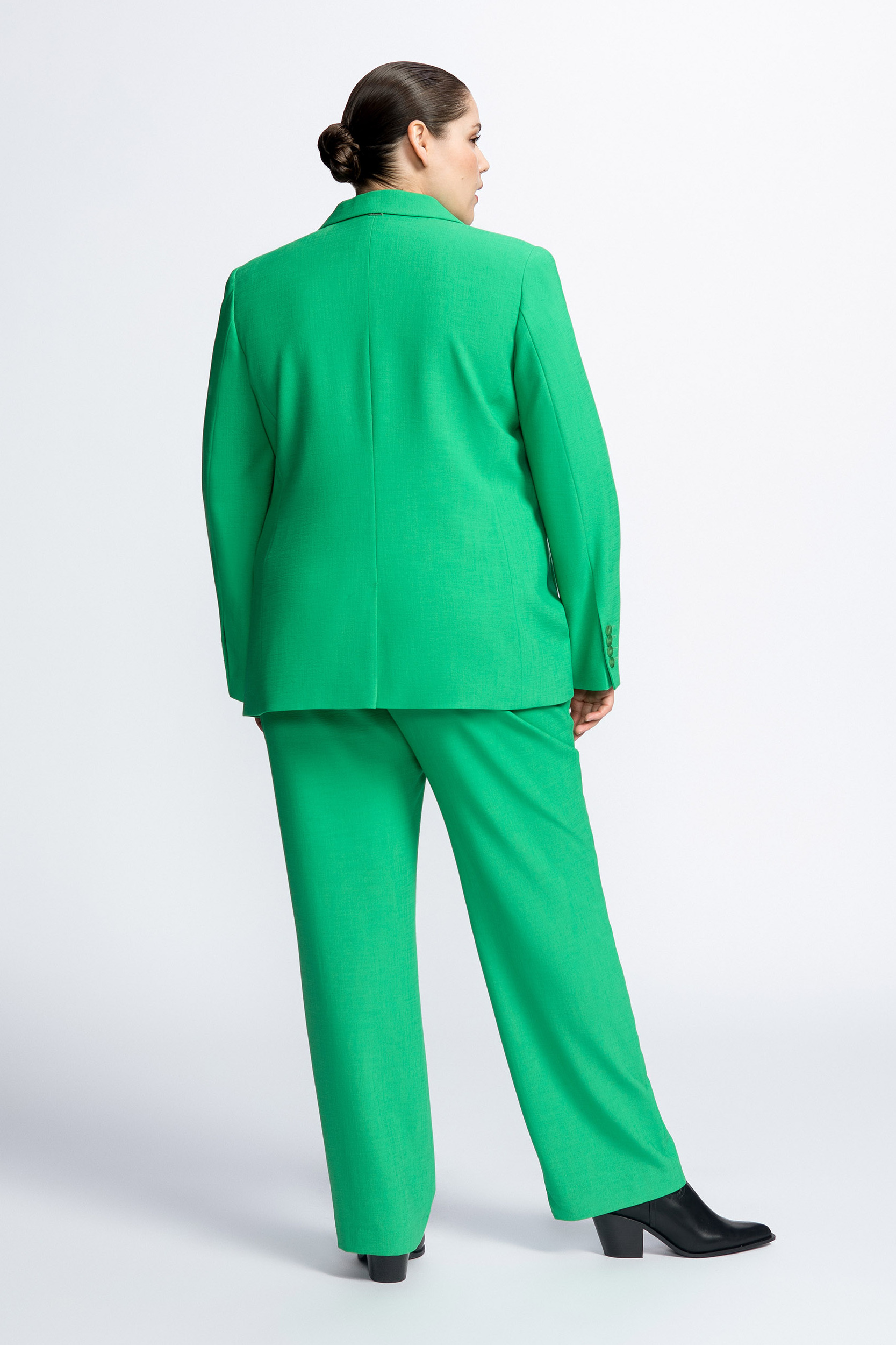 Taillierter Blazer aus Ecovero-Viskose