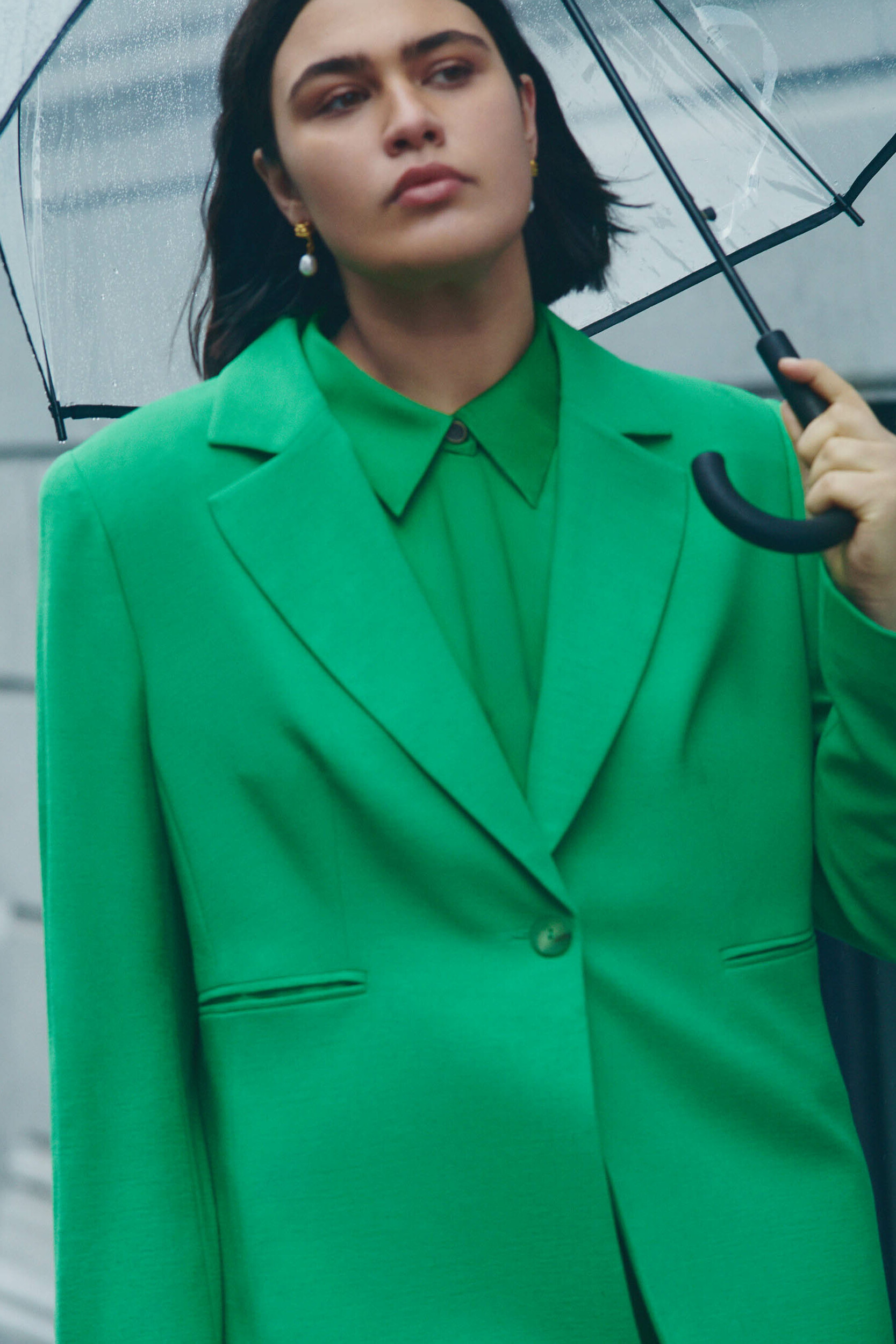 Taillierter Blazer aus Ecovero-Viskose