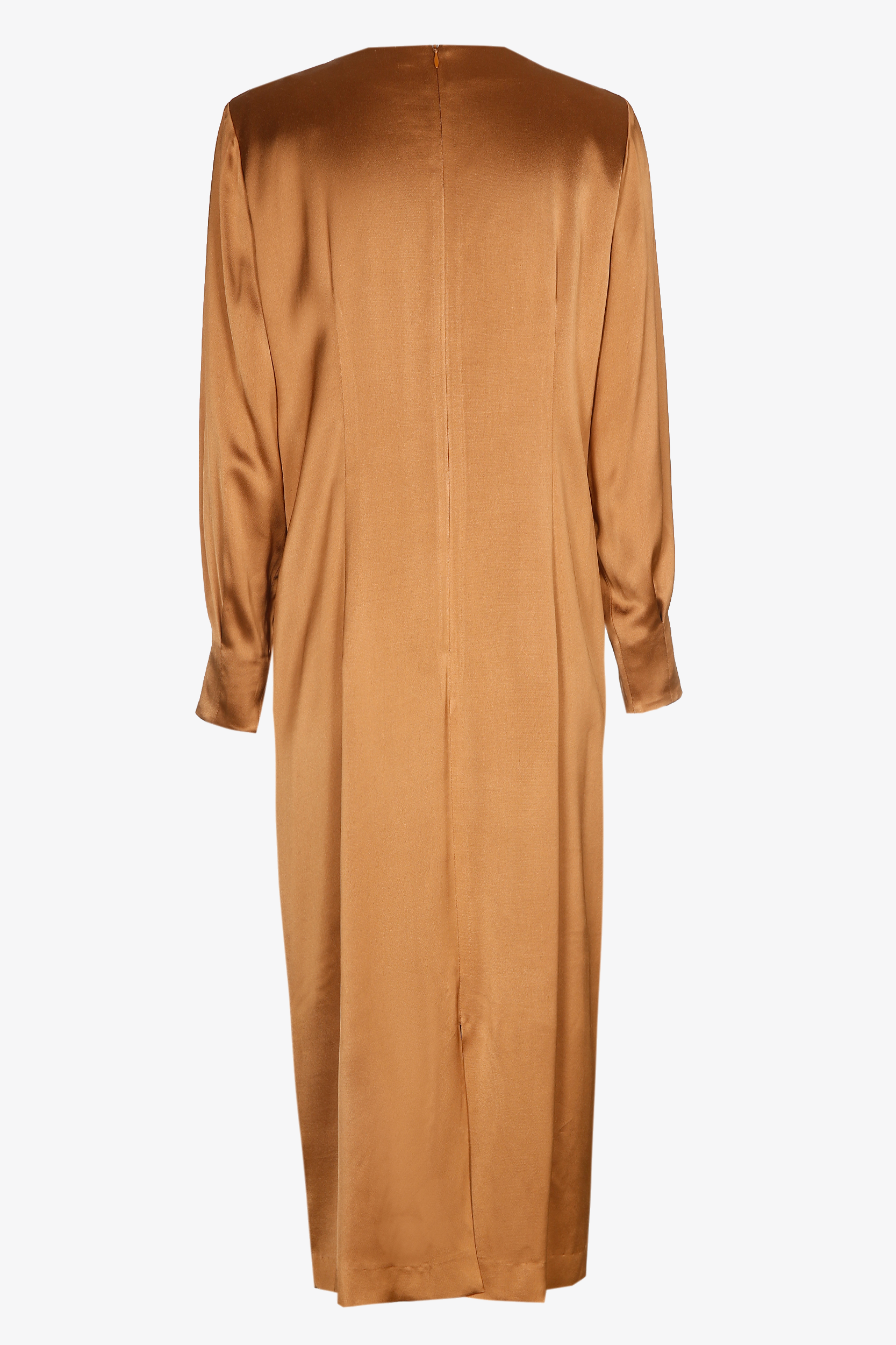 Dress with satin finish 