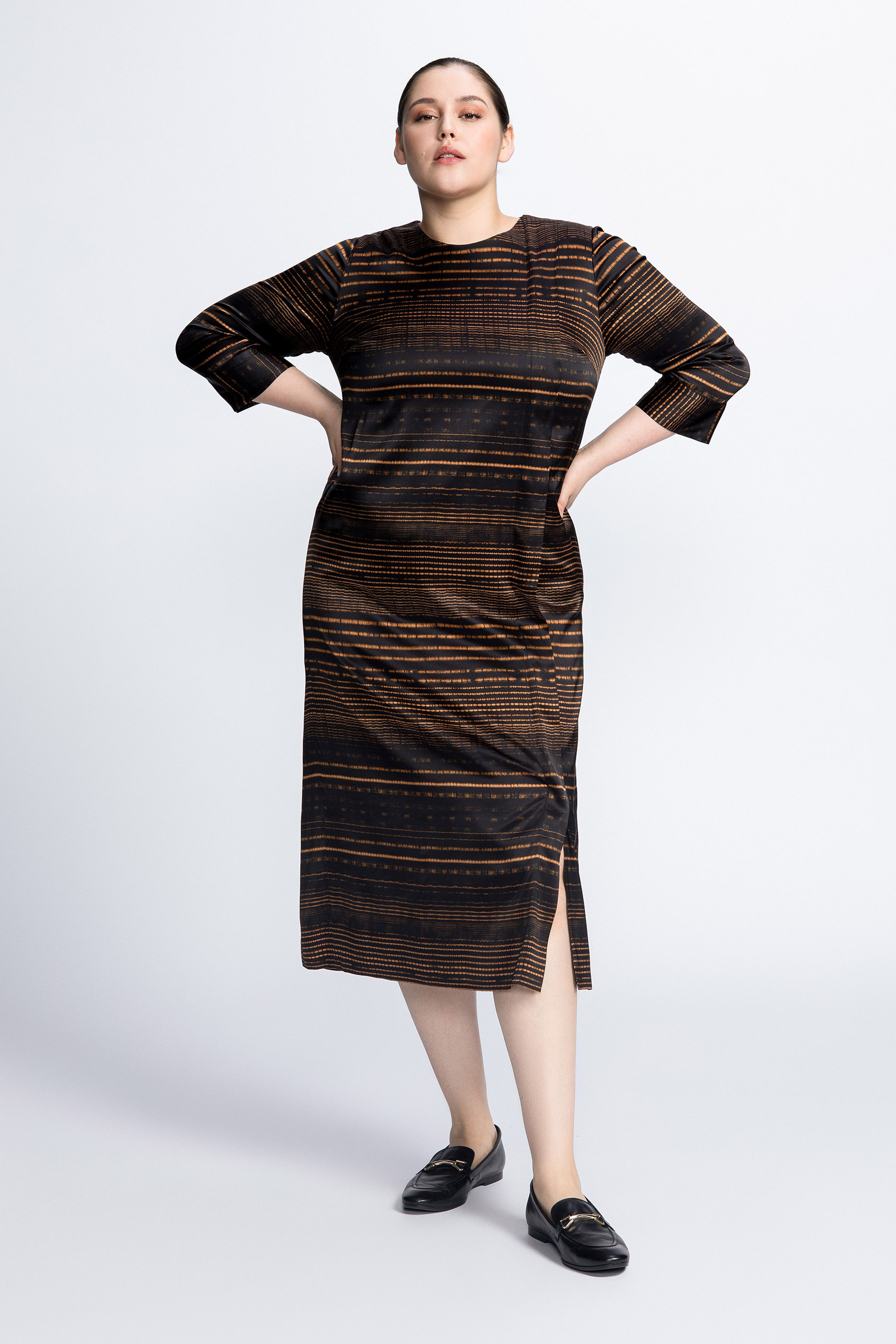 Dress with graphic print