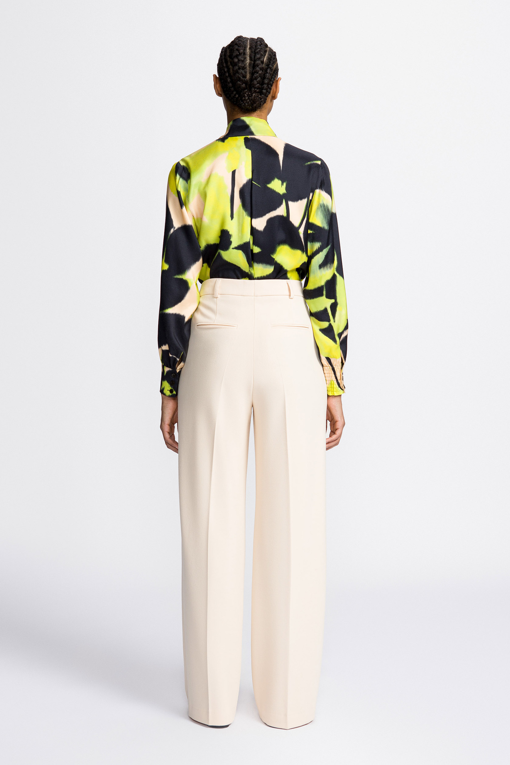 Pantalon en sergé à jambes larges