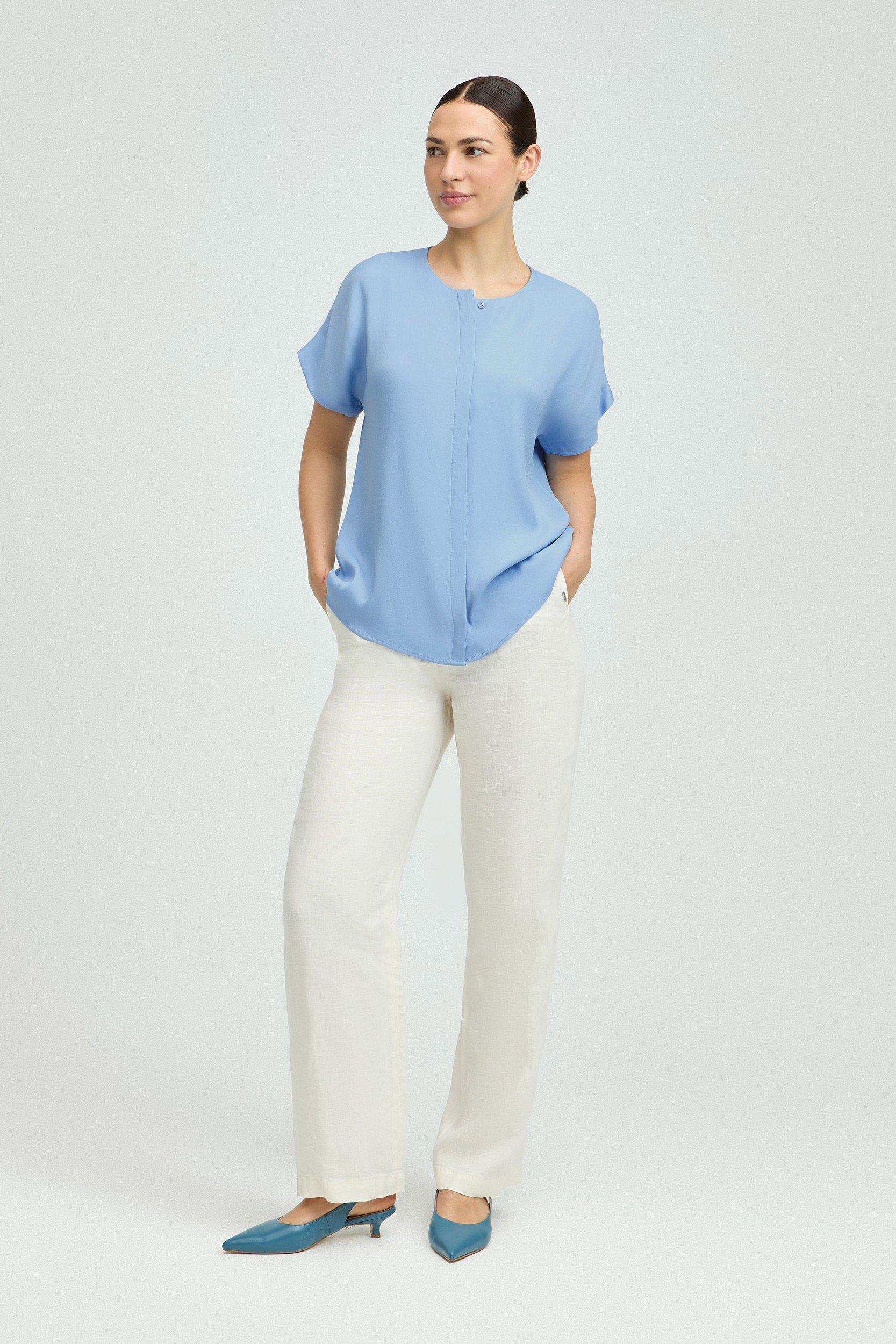Bluse mit verdecktem Verschluss