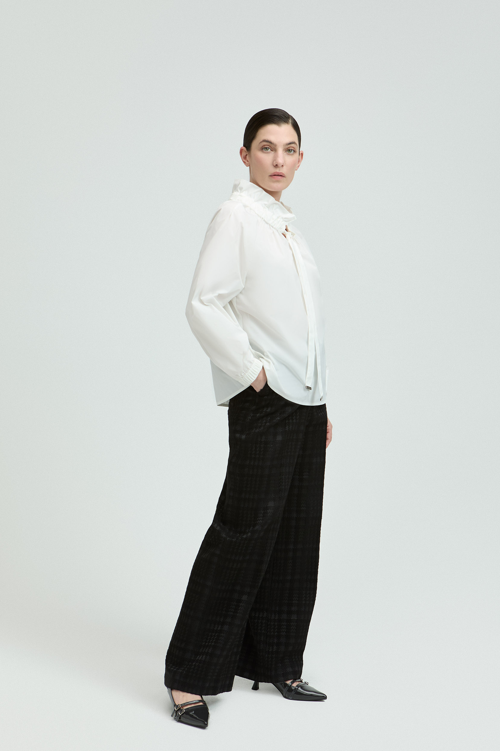 Geklede broek met brede pijpen