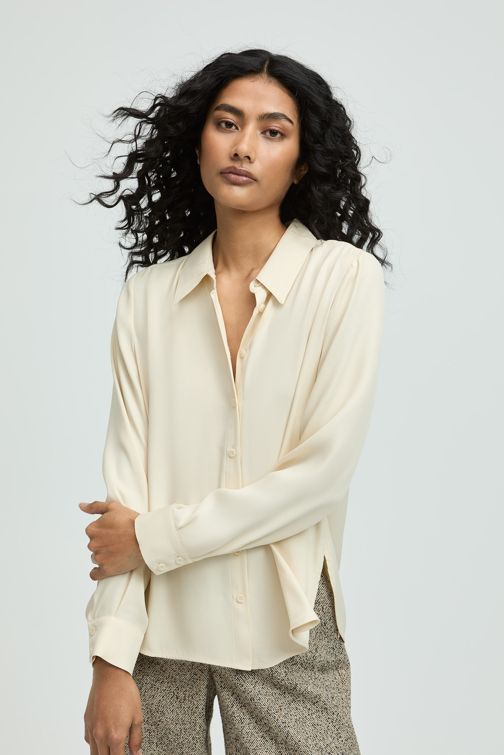 Hemdblouse met knopen