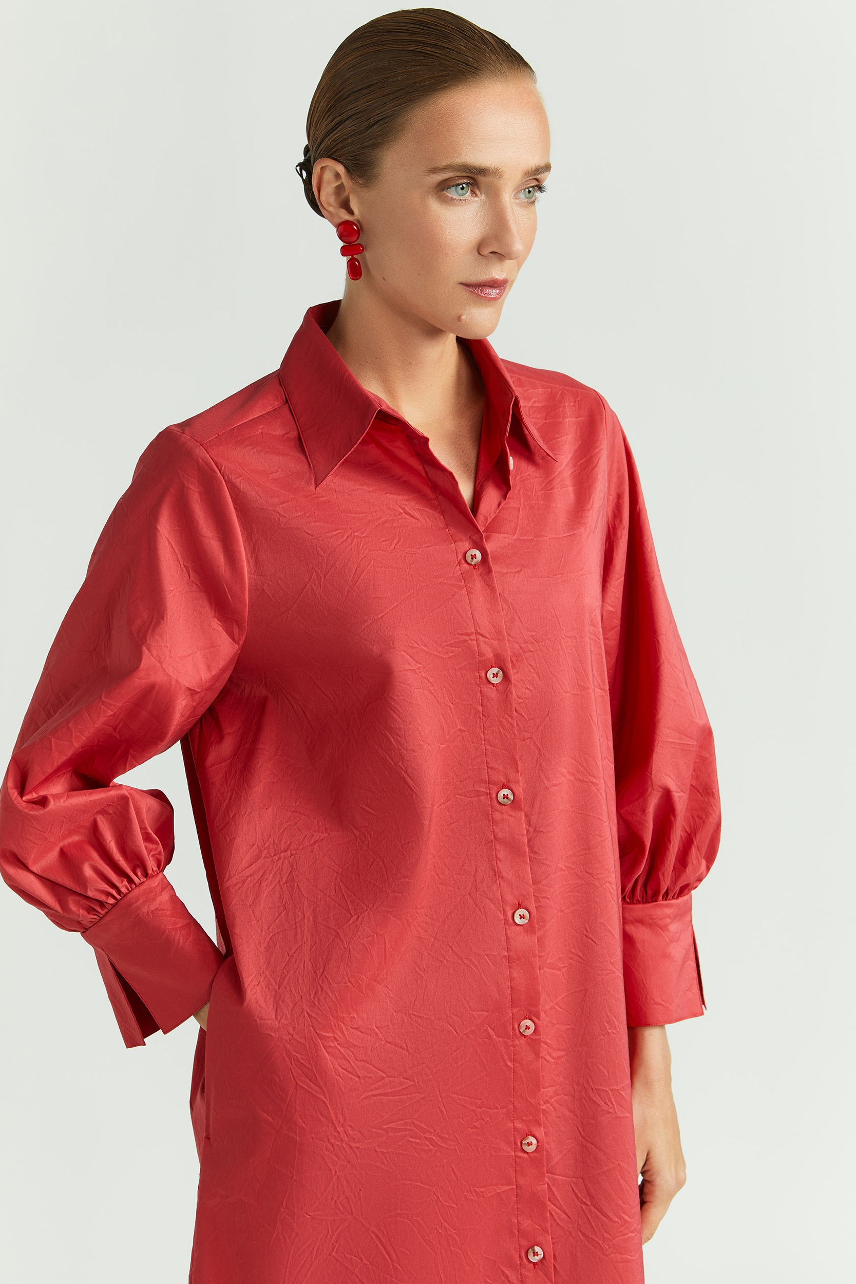 Robe-chemise en tissu froissé