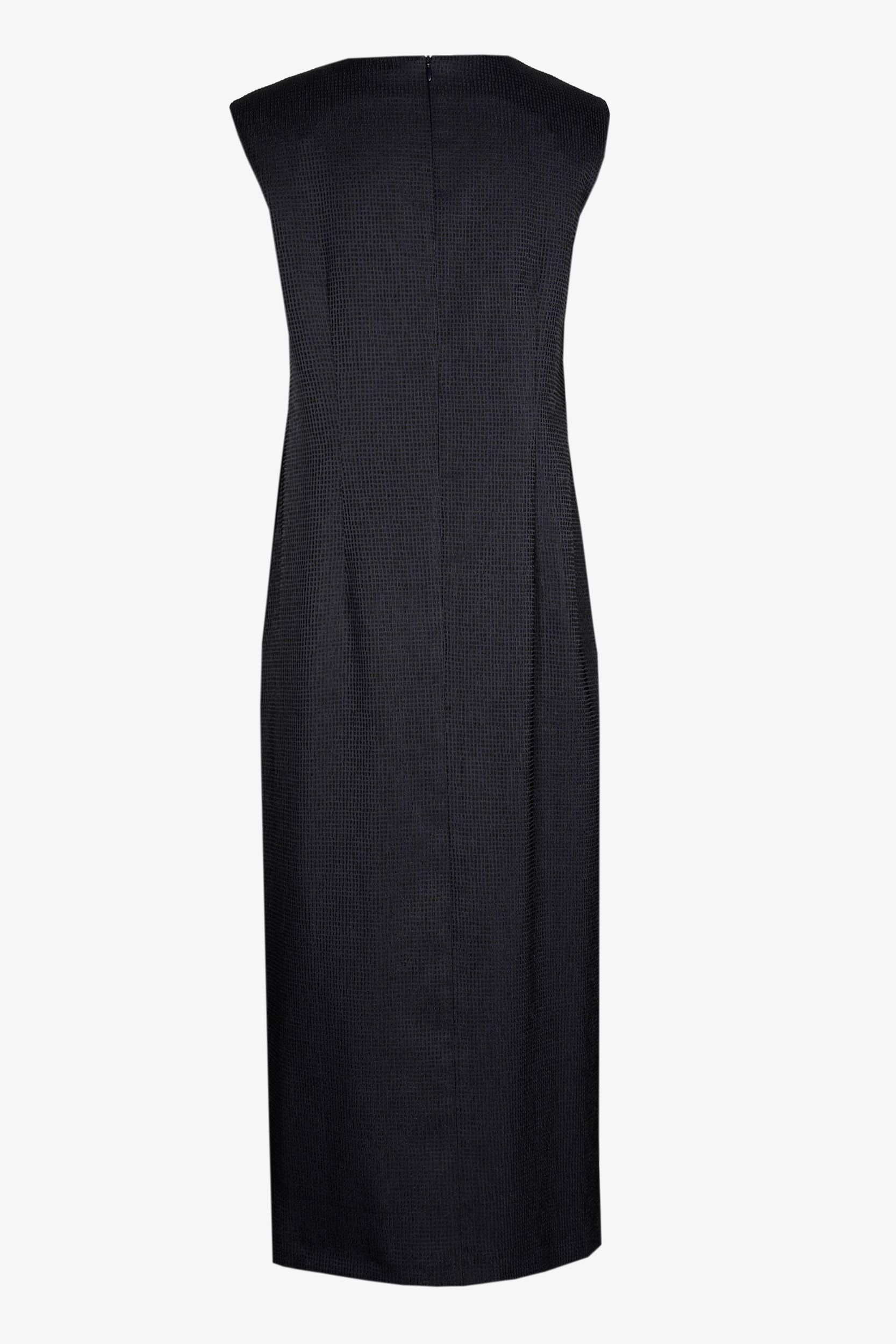 Robe cintrée sans manches