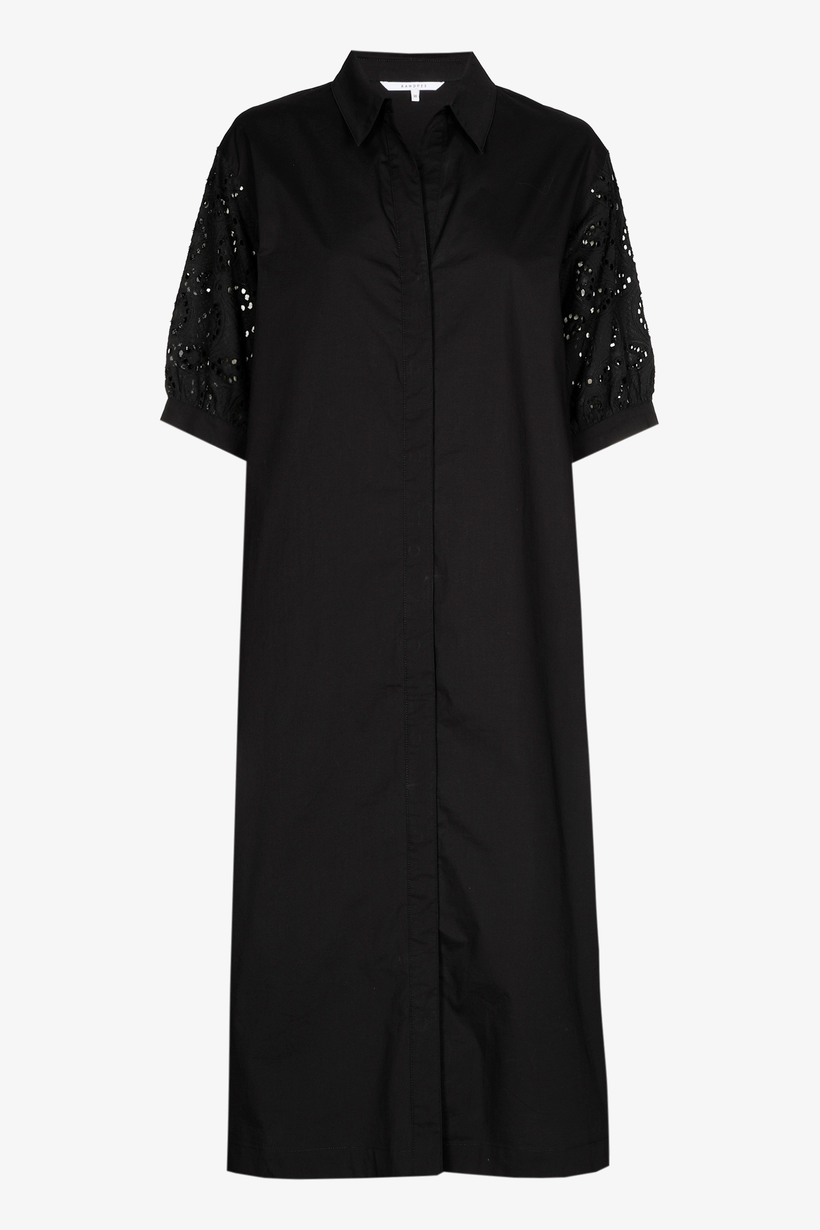 Robe avec broderie anglaise