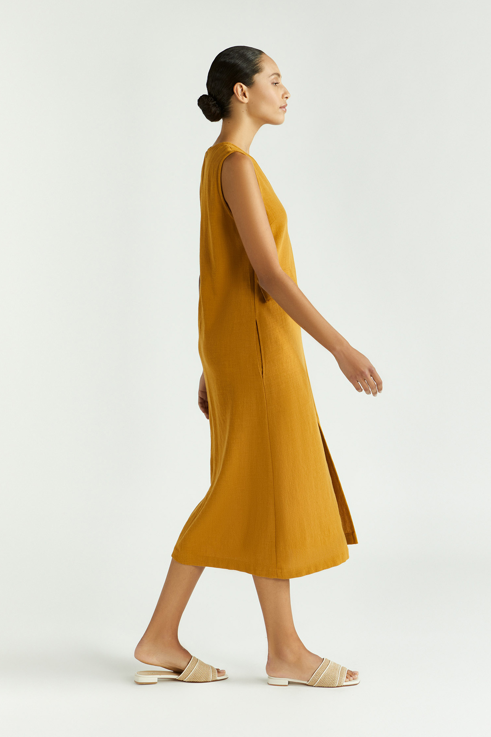 Robe en ligne A à l’aspect lin
