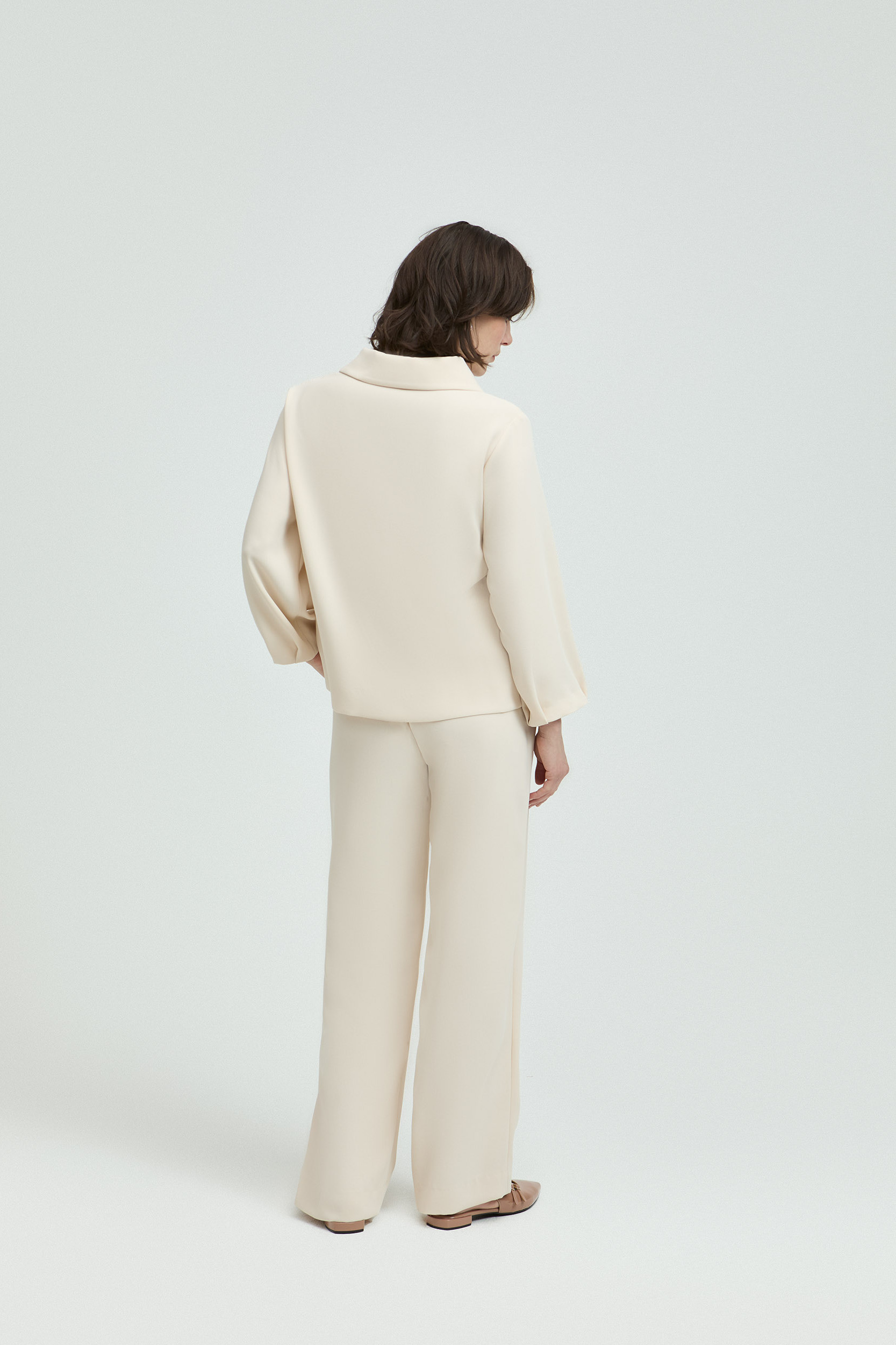 Blouse met asymmetrische kraag