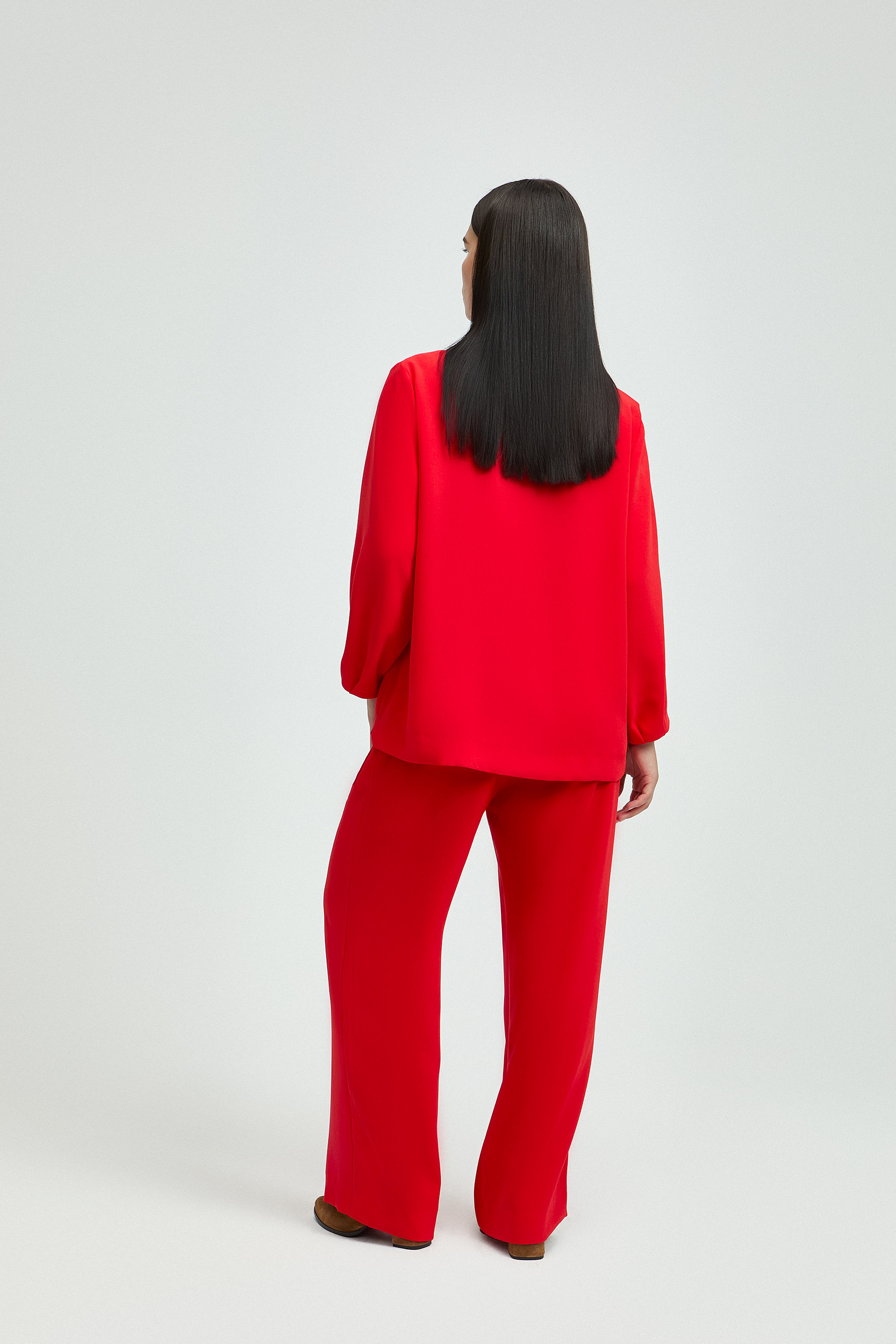 Blouse met asymmetrische kraag