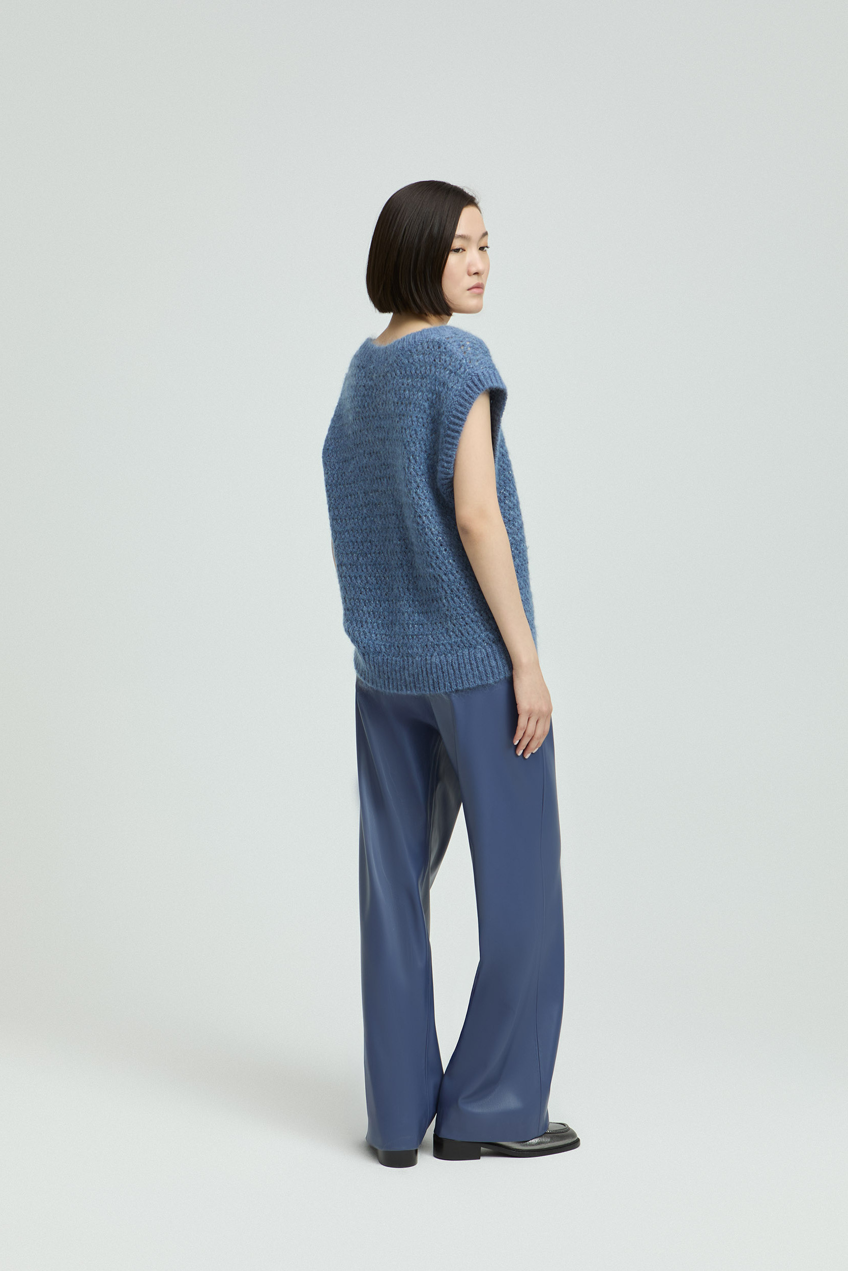 Soepele broek uit faux leather