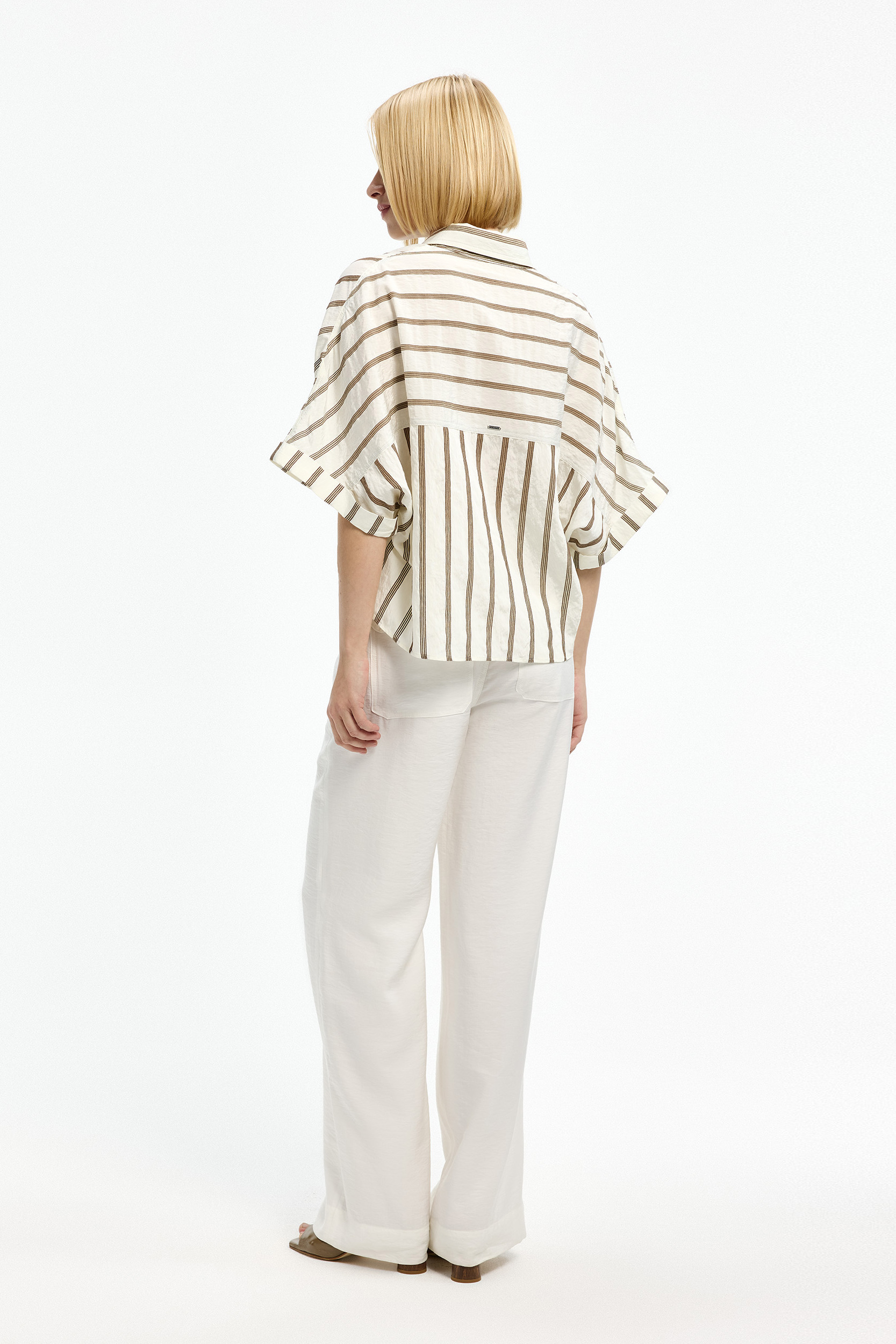 Vrolijk zomers hemd dames