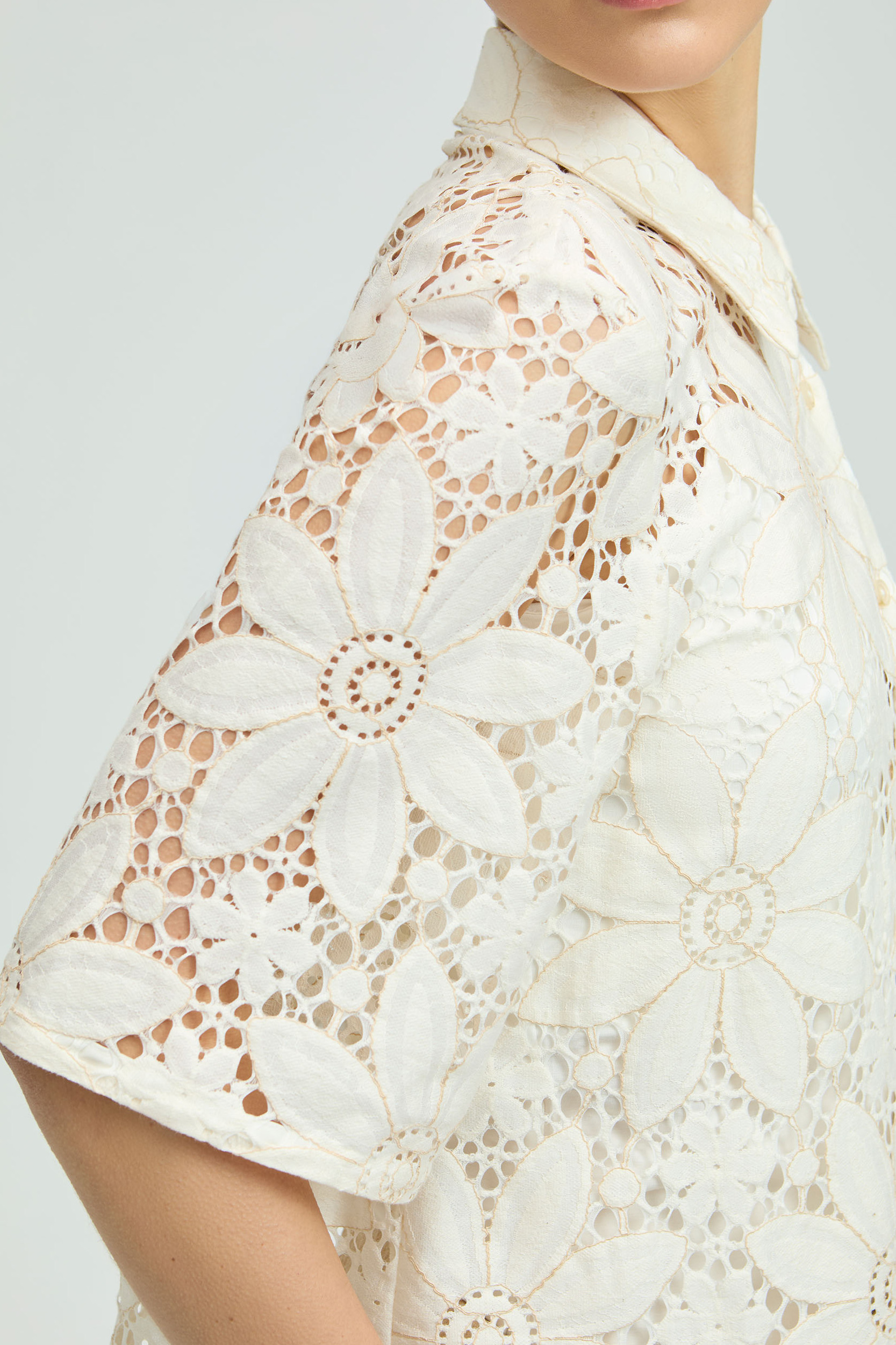 Blouse en broderie anglaise
