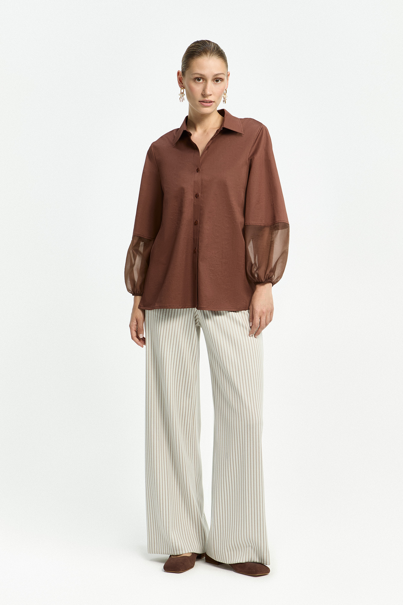 Blouse à manches en organza