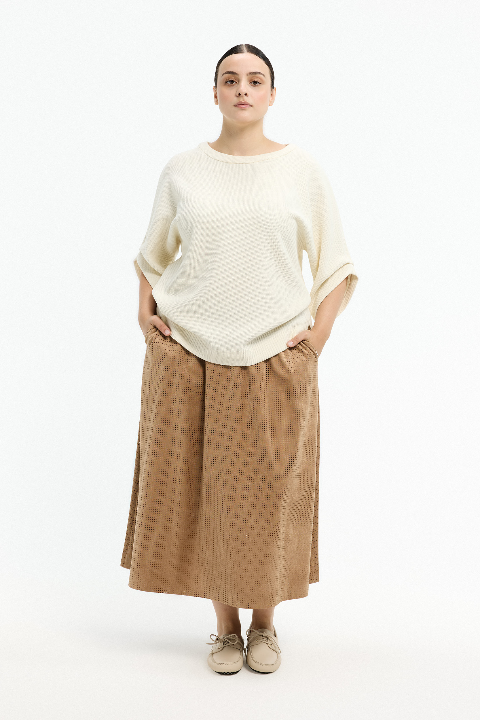 Soepelvallende rok in faux suède