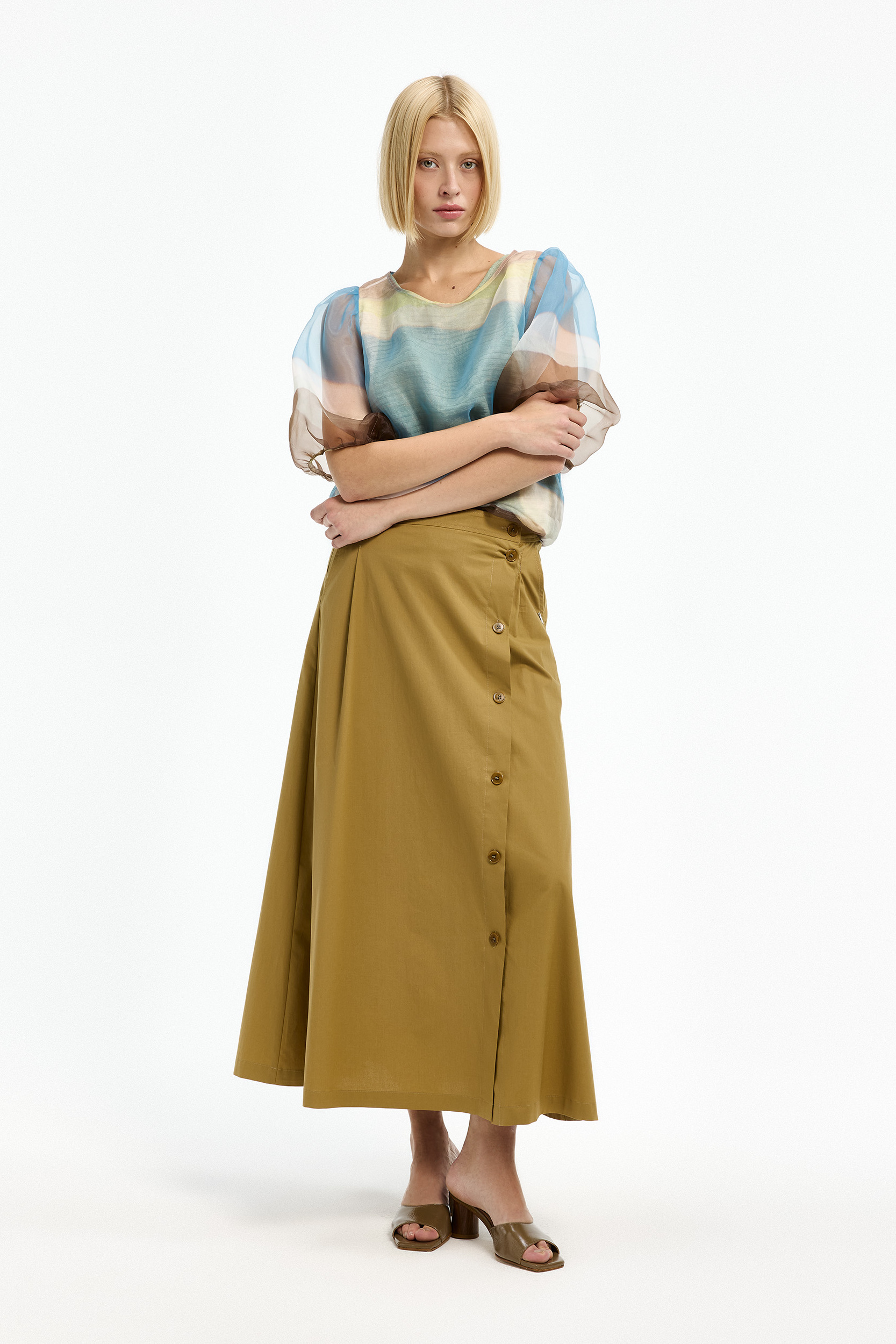 Jupe longue à boutonnière élégante