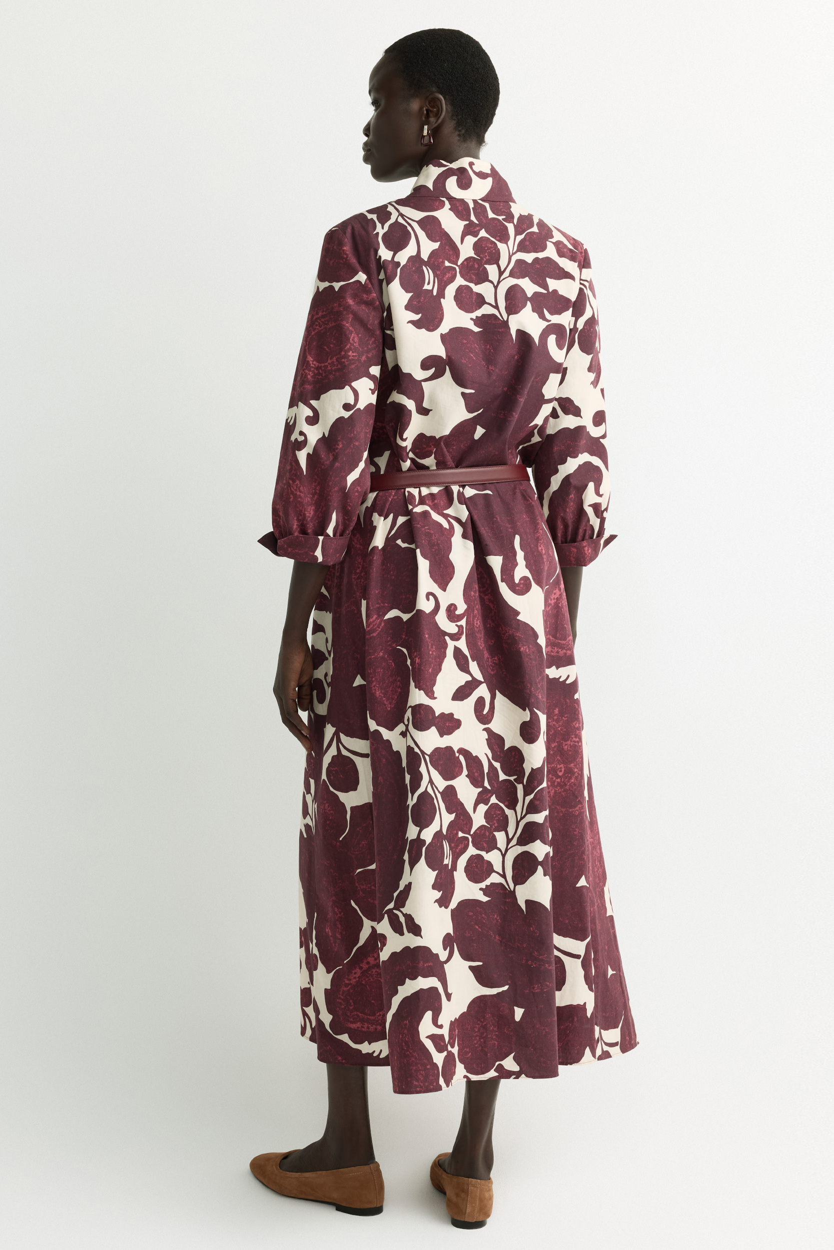 Long dress with paisley print