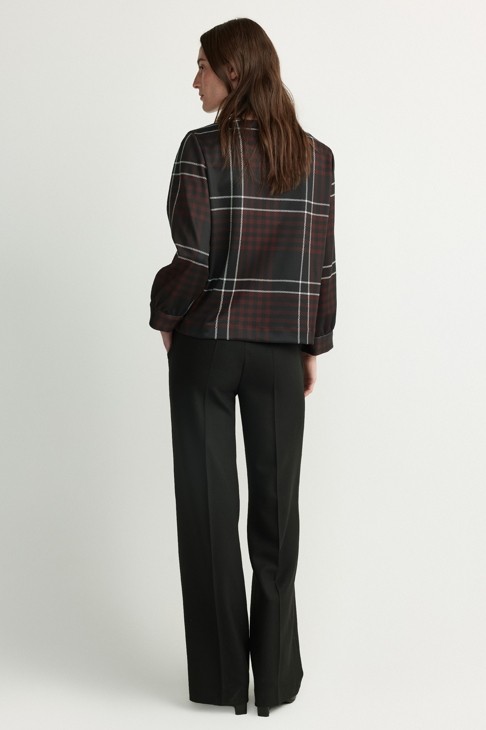 Blouse with checks