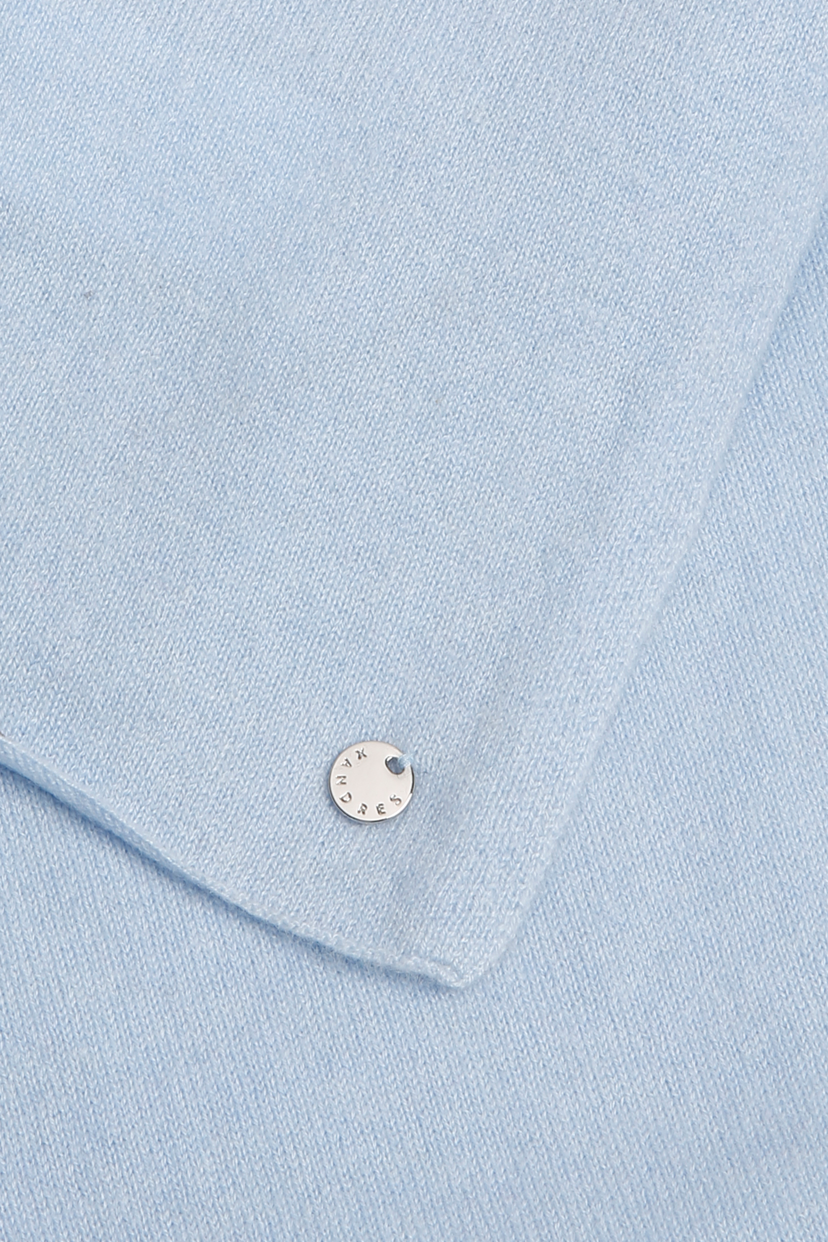 Cashmere scarf