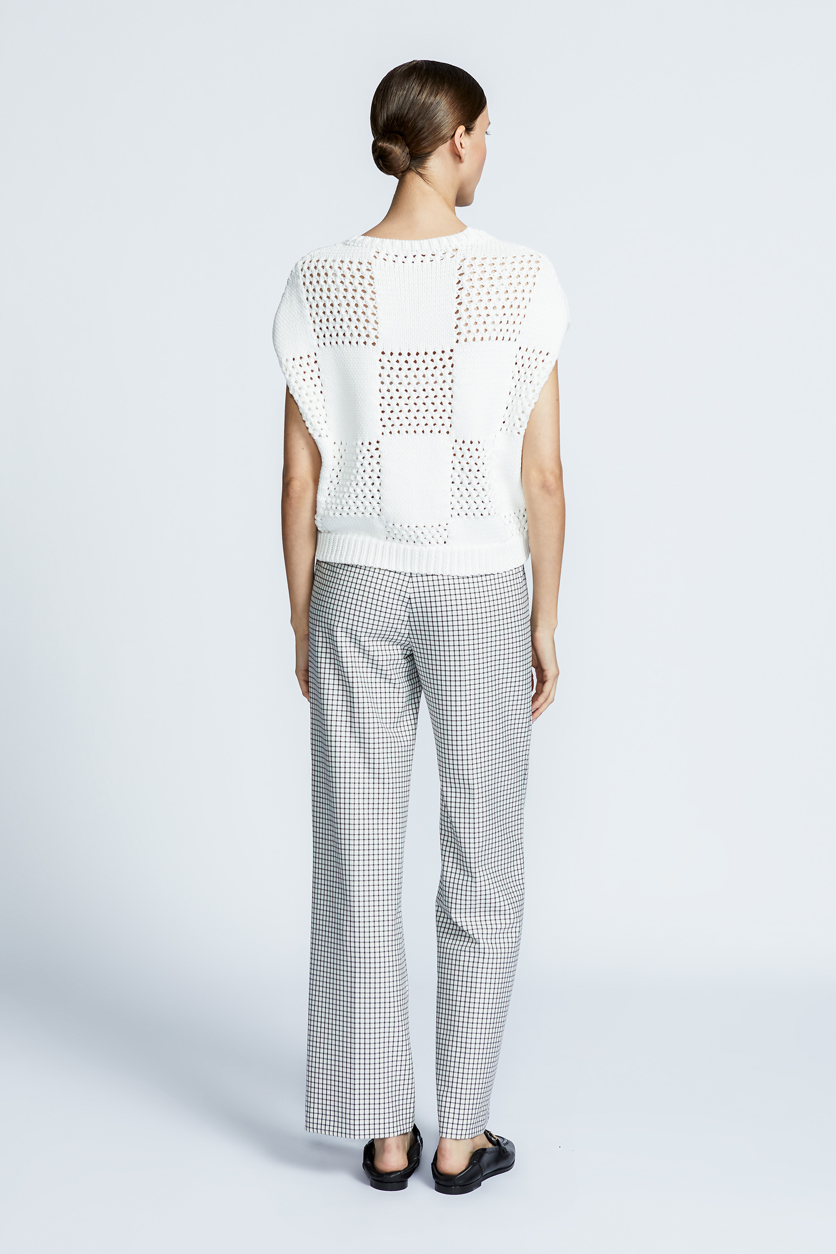 Crochet sleeveless top