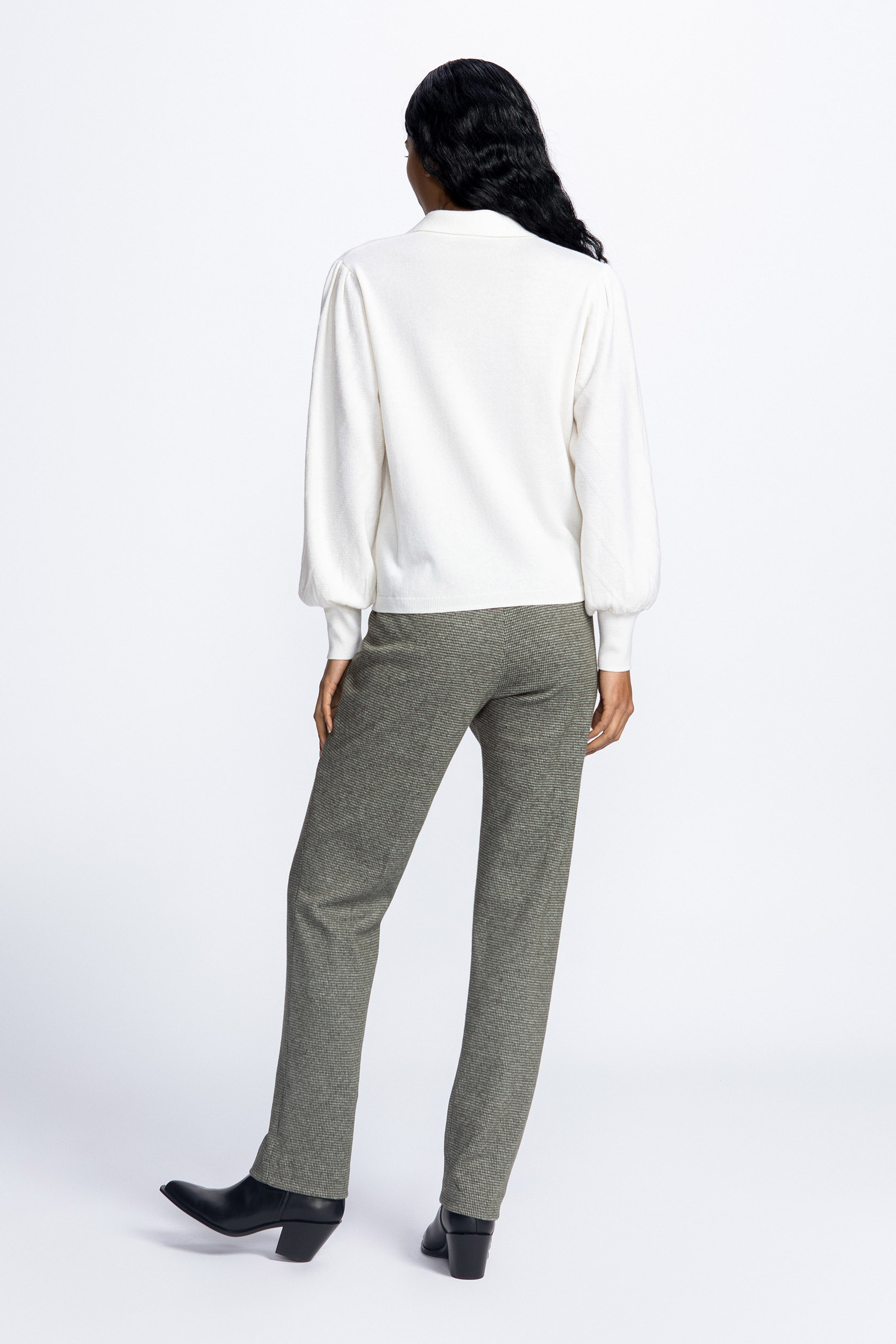 Pullover with polo collar