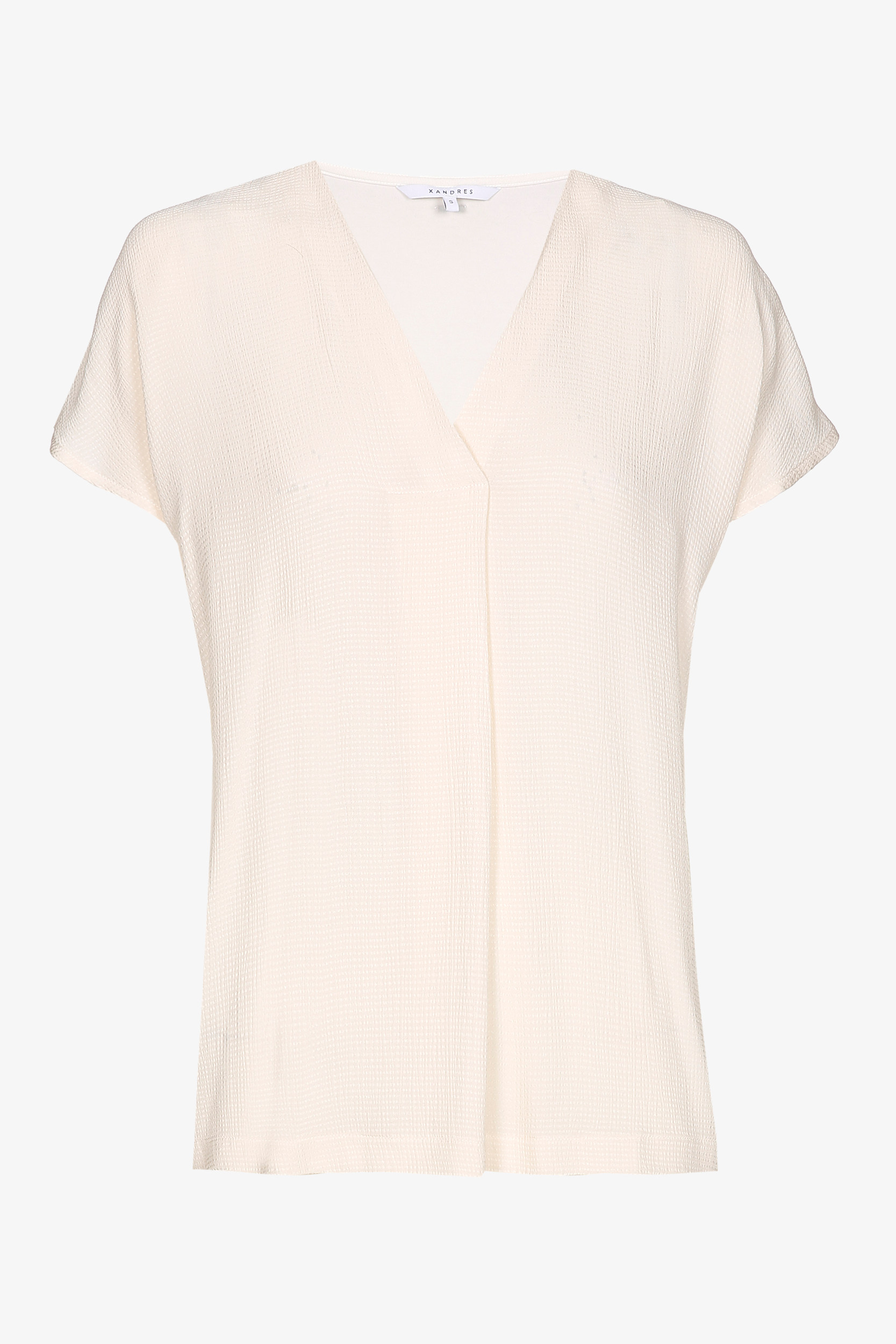 T-shirt doté d’une encolure en V féminine