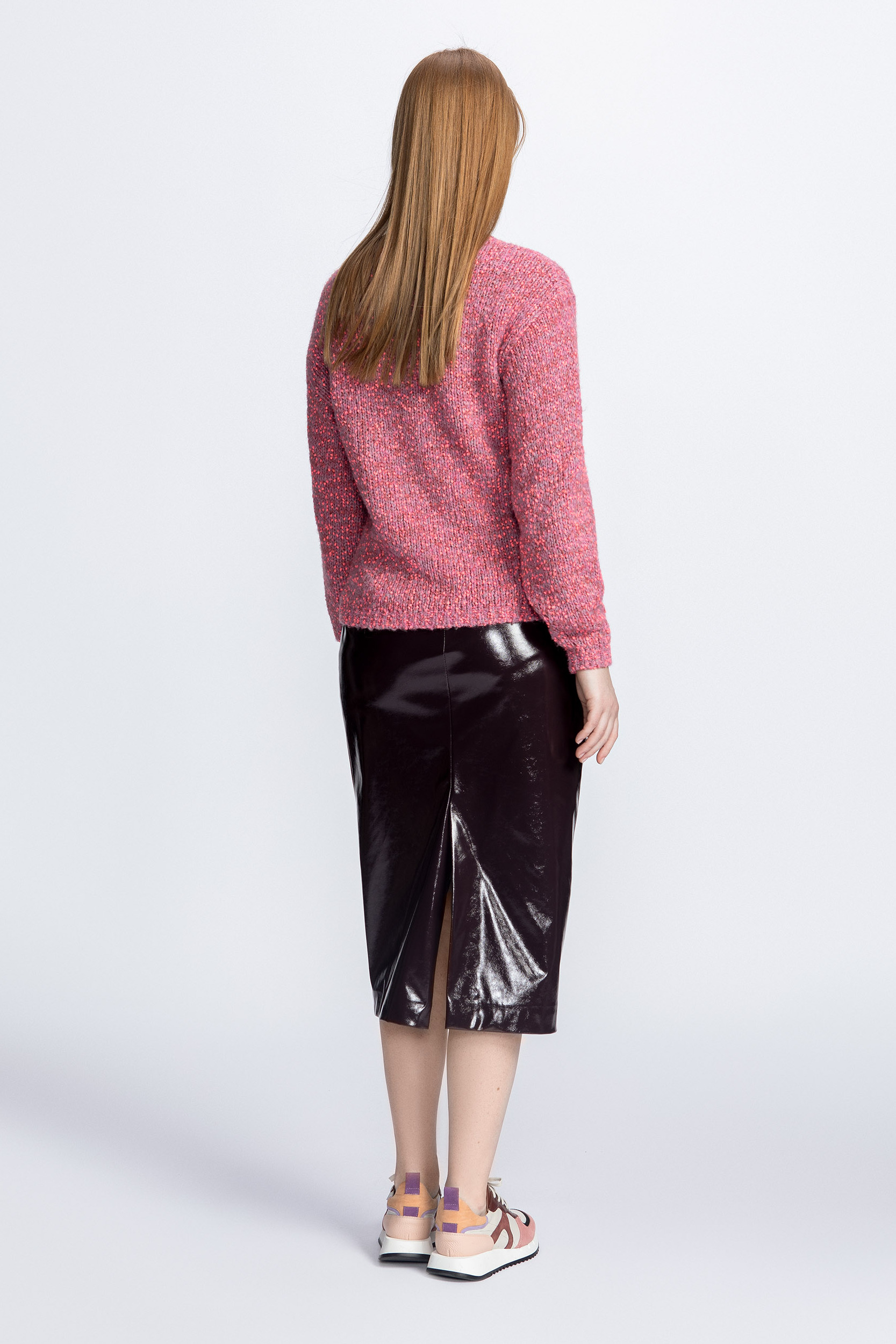 Pull tricoté avec pompon