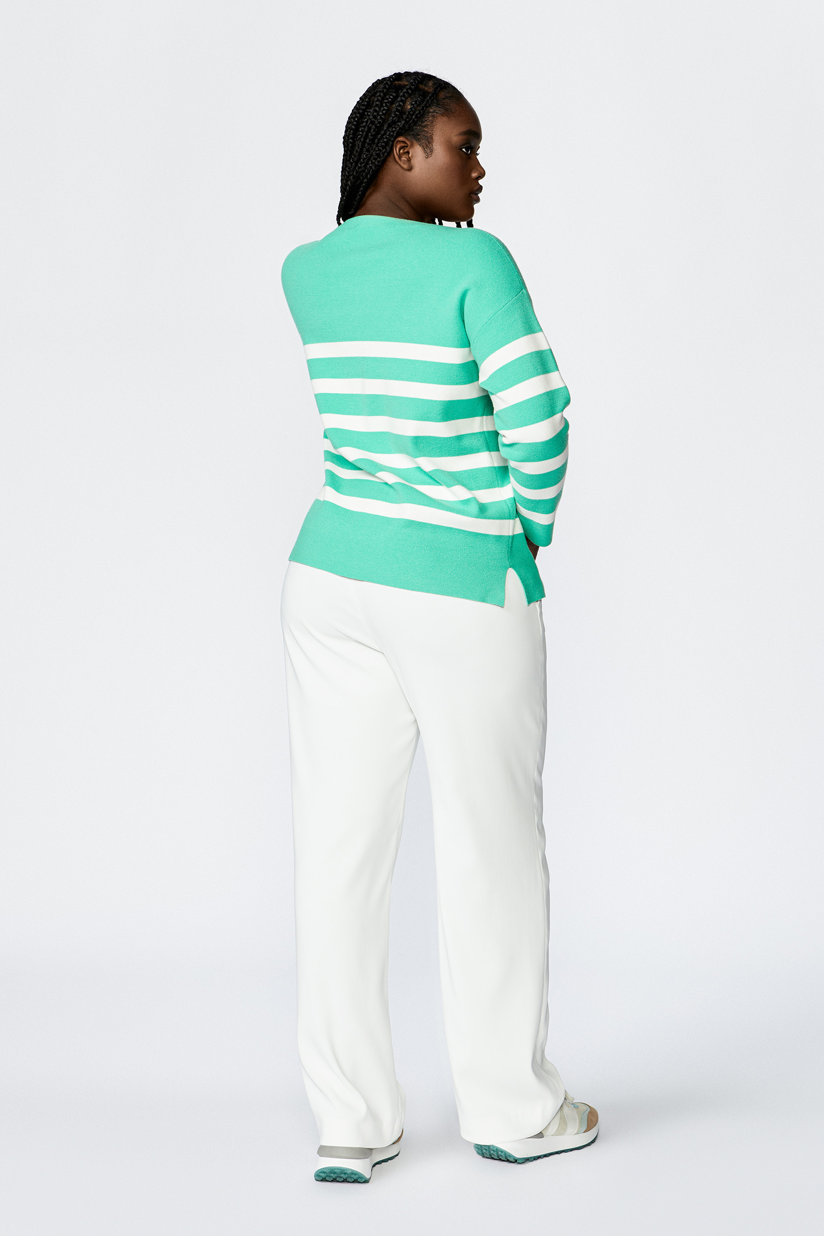 Striped jumper with round neck