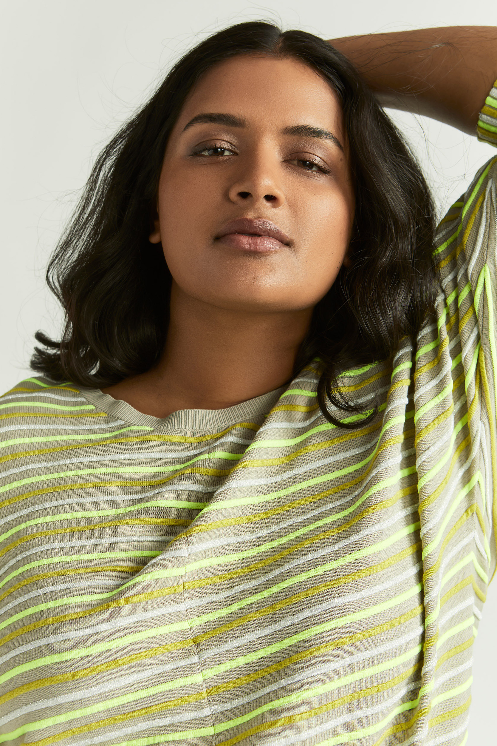 Gestreepte pull met pofmouw