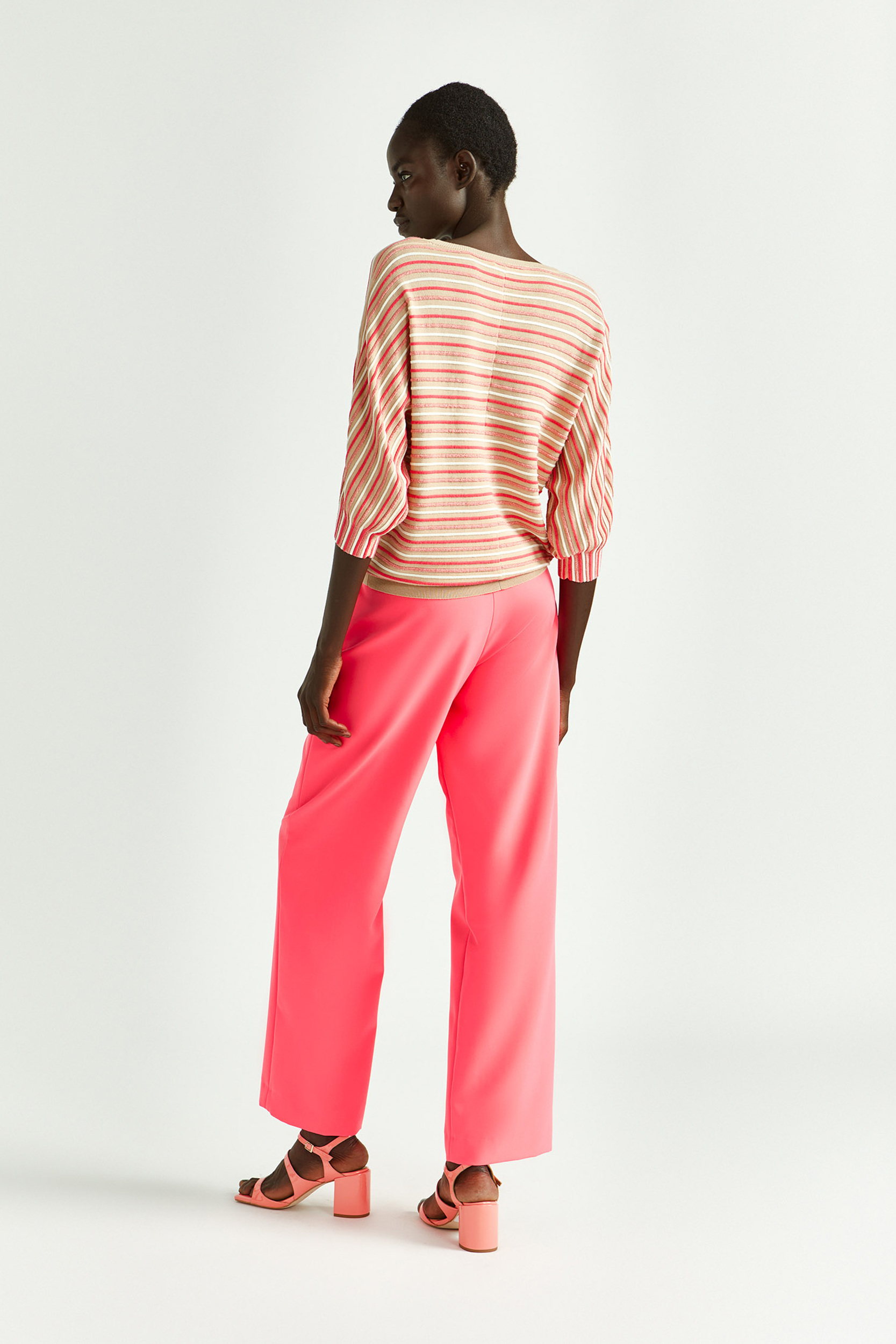 Gestreepte pull met pofmouw