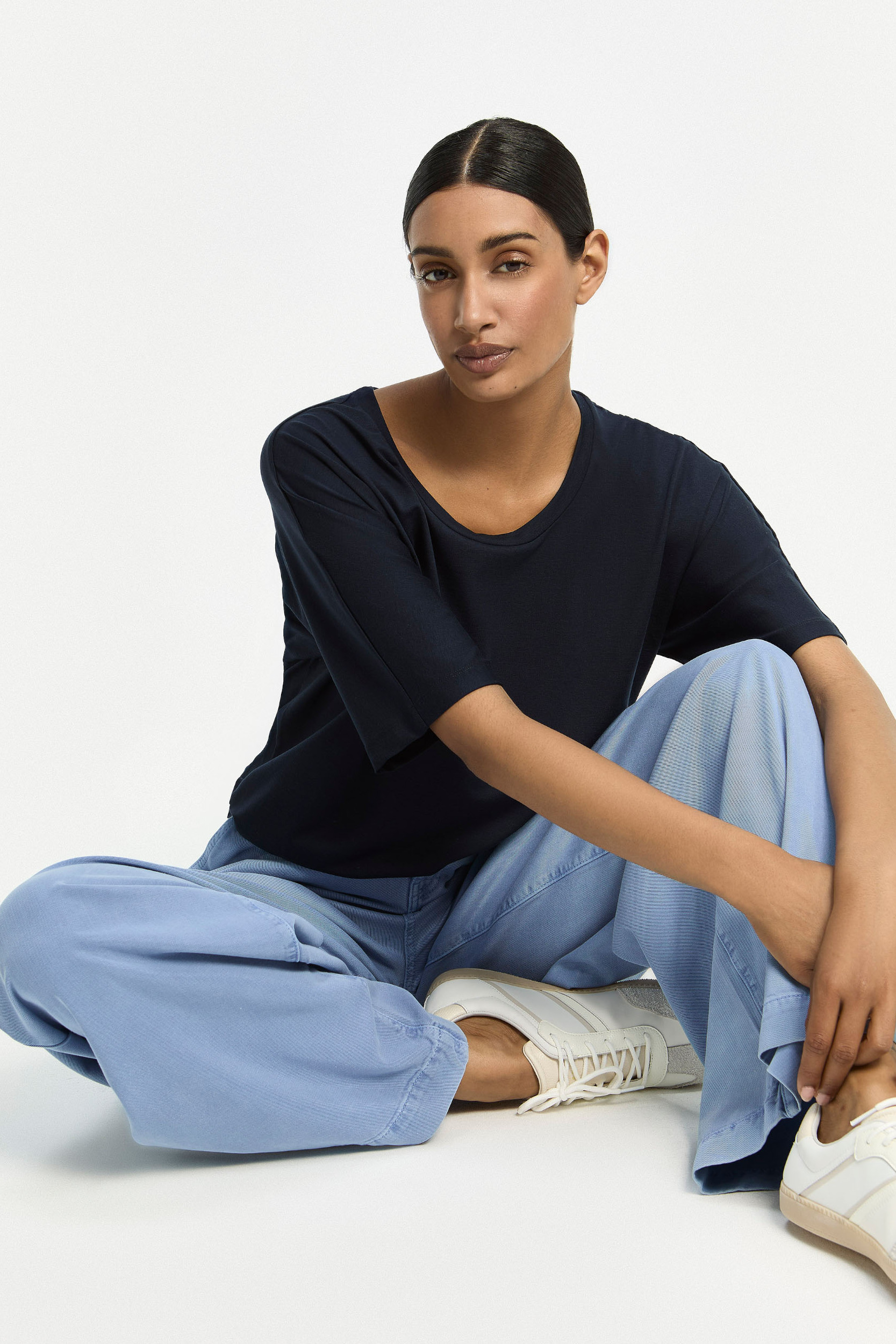 T-shirt with loose fit