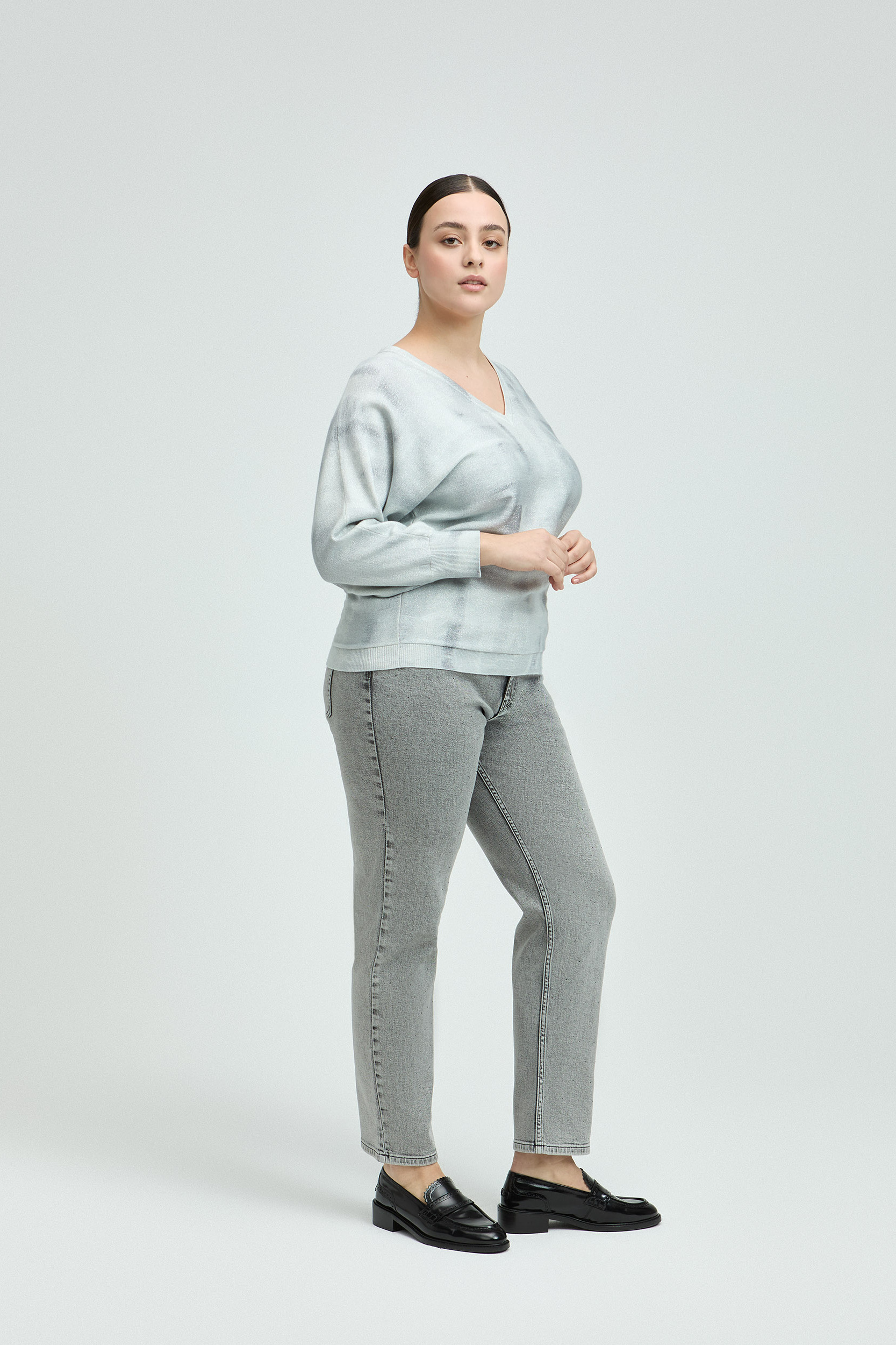 Jumper with V-neck
