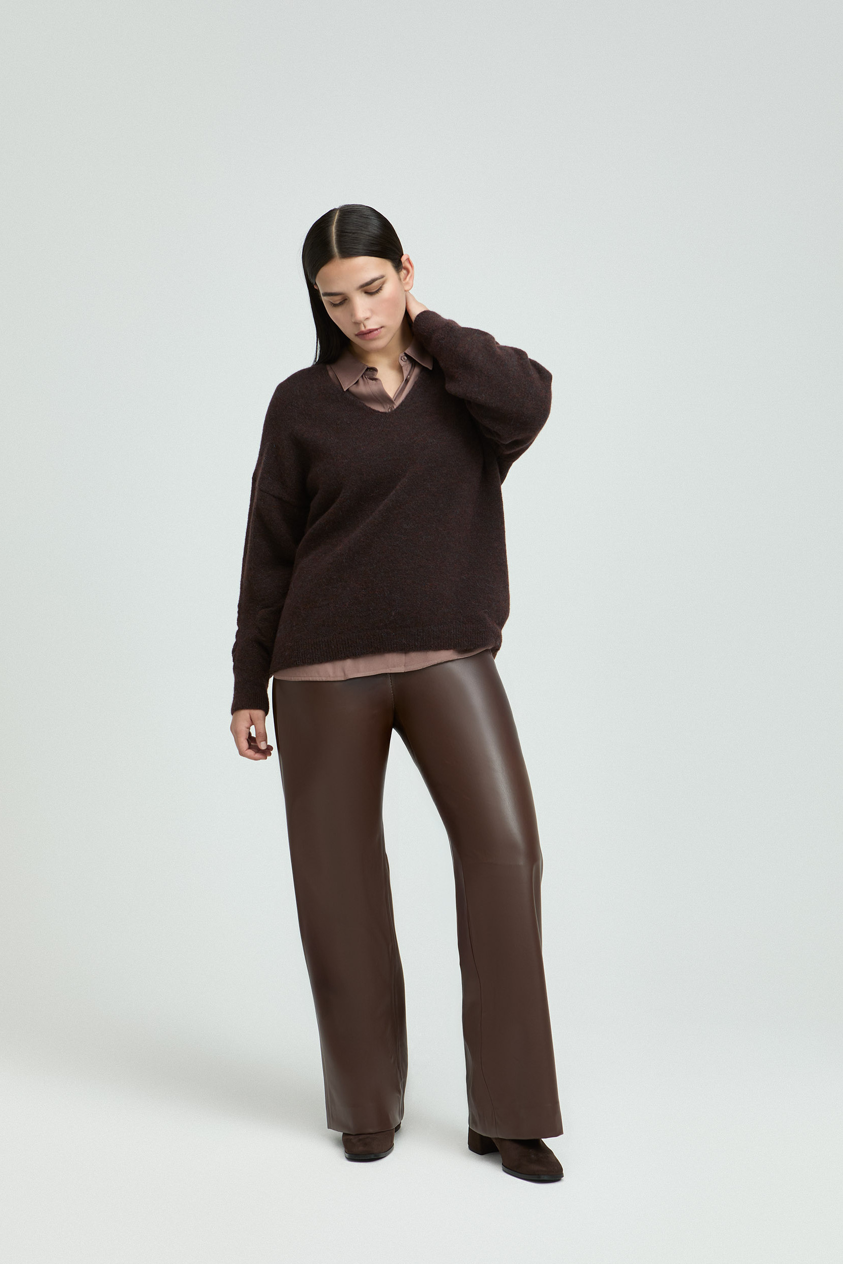 Lockerer Pullover mit V-Ausschnitt