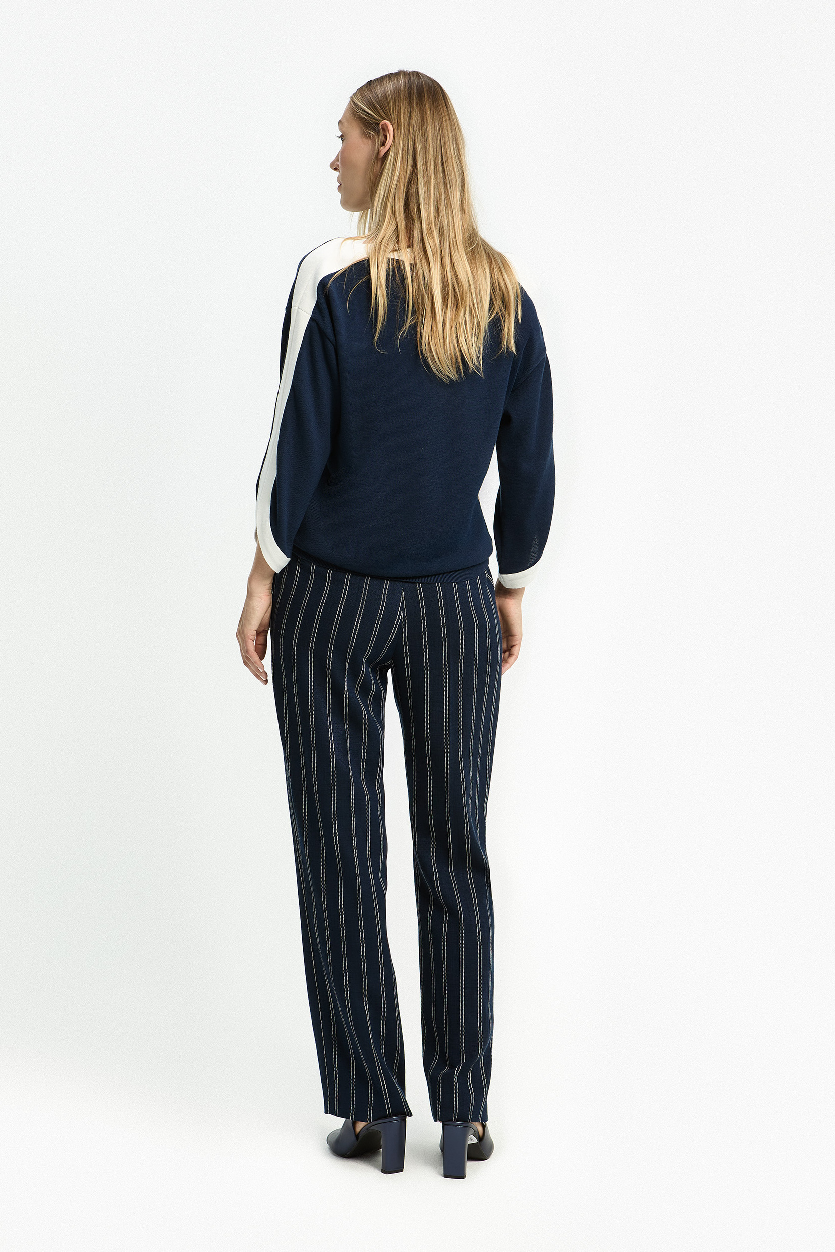 Pull en coton à encolure bateau