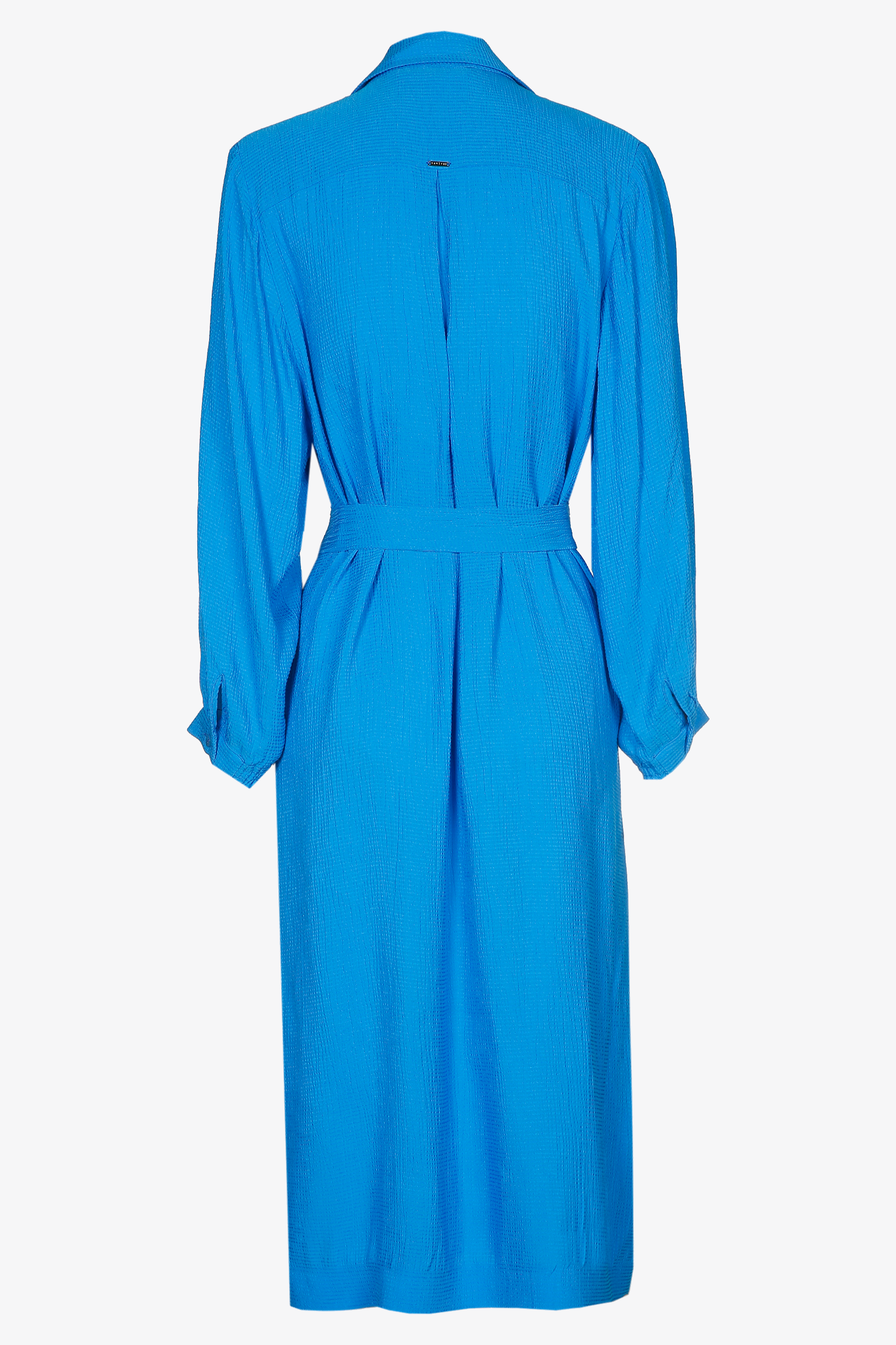 Flowing dress with sash