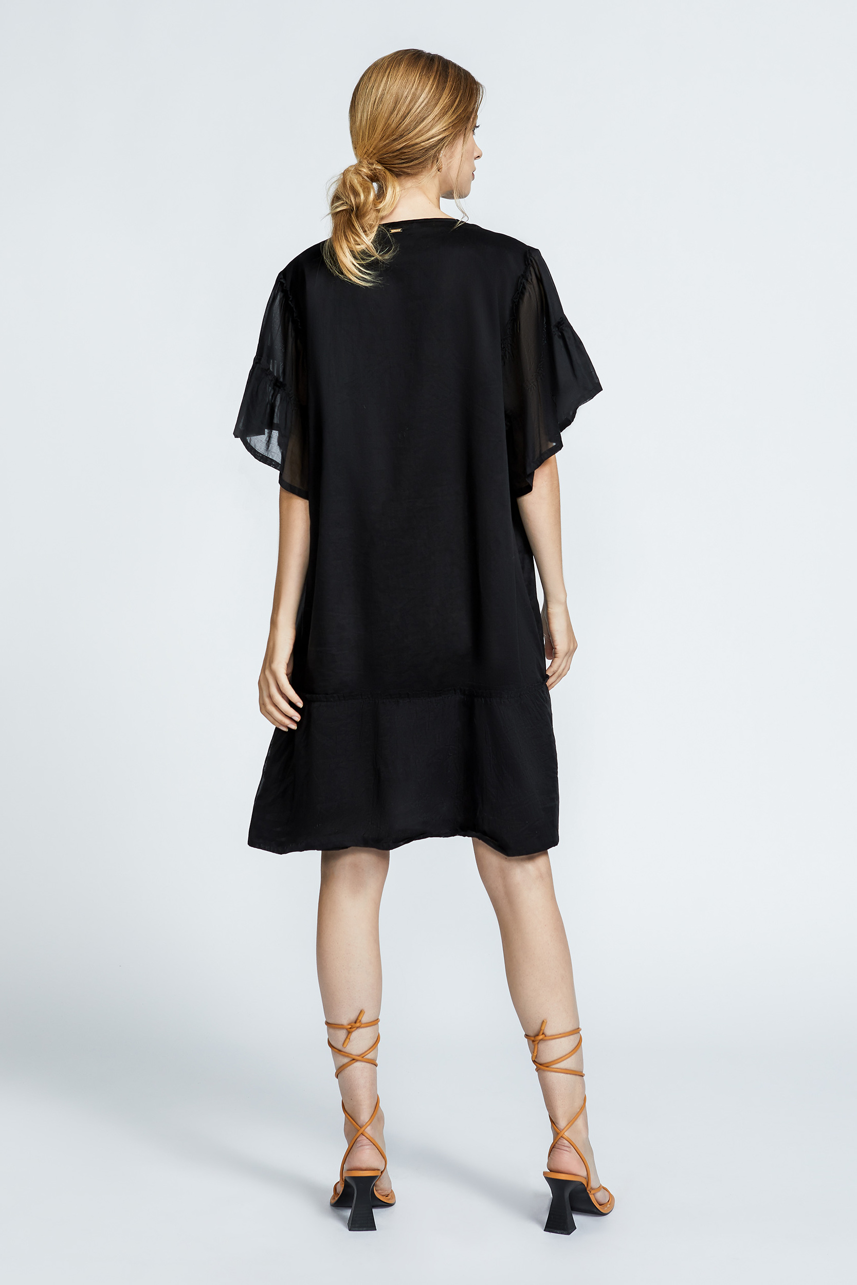 Dress with full-length sleeves