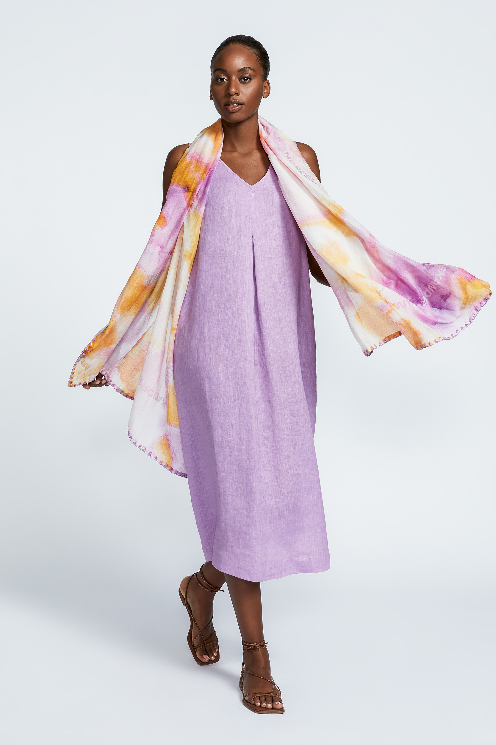 Maxi dress in linen