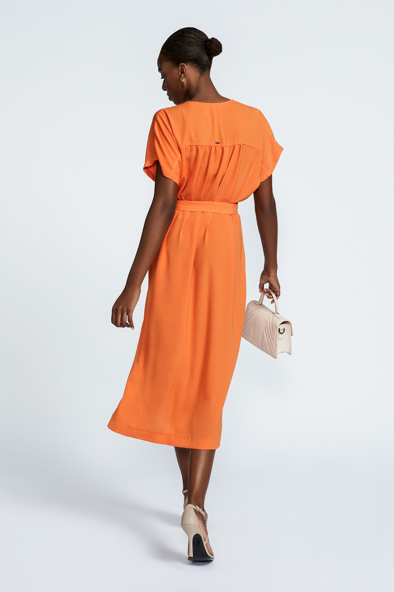 Summery dress in crepe fabric
