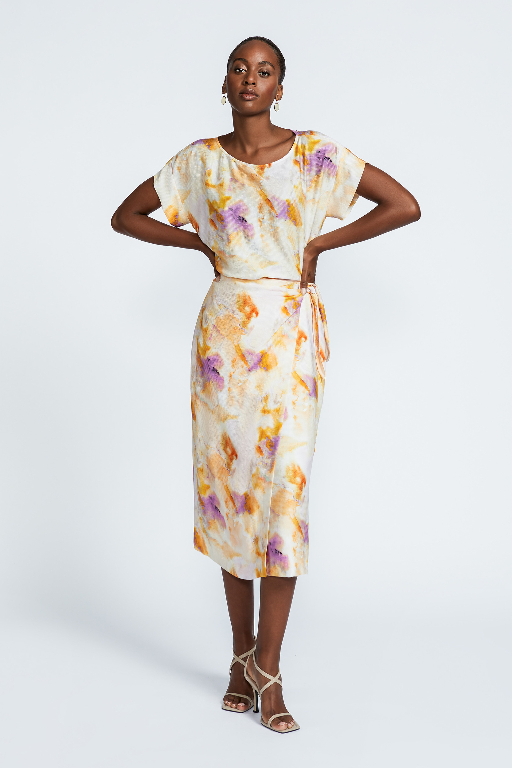 Skirt with tie dye print