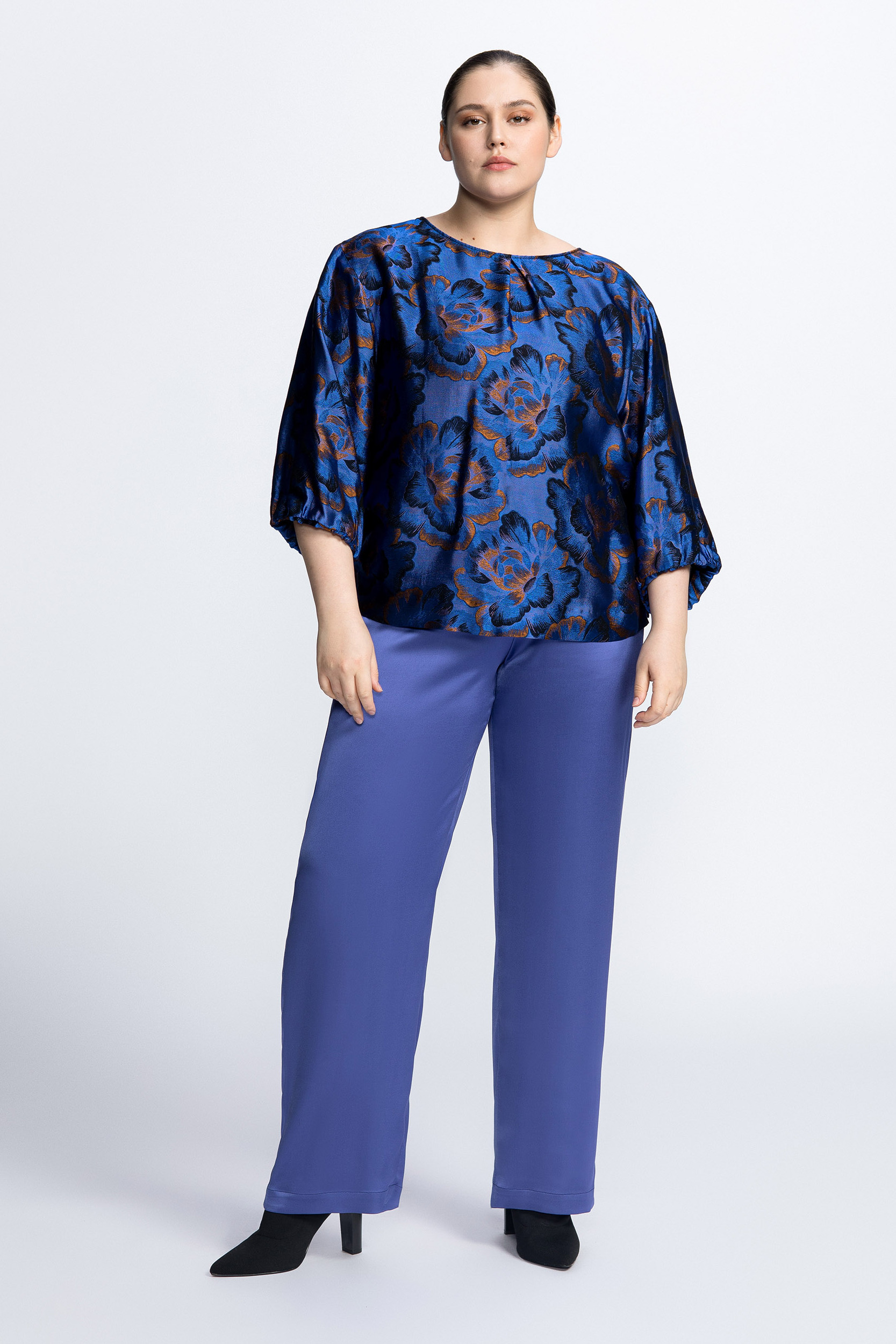 Blouse in jacquard