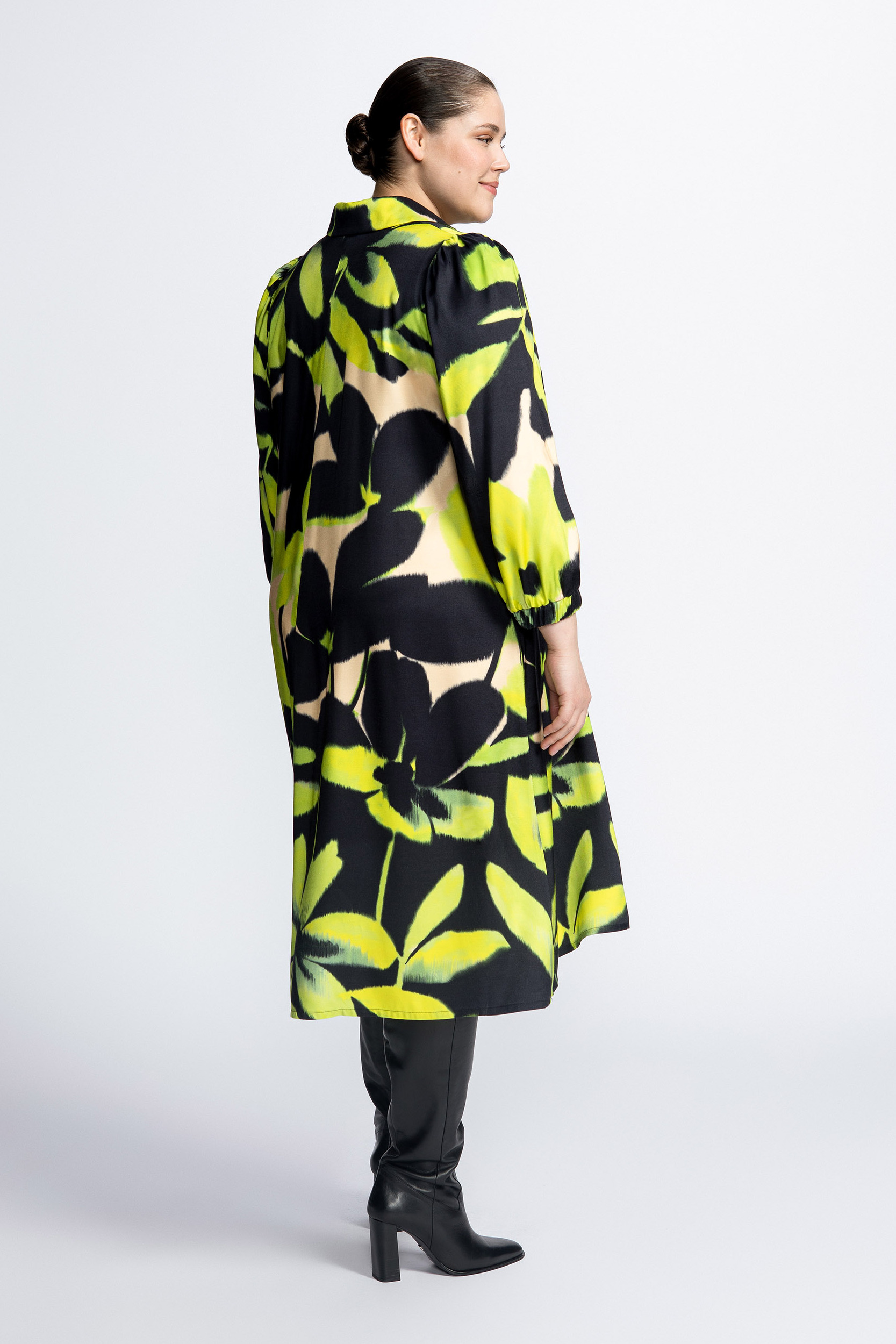 Kleid mit Blumenmuster