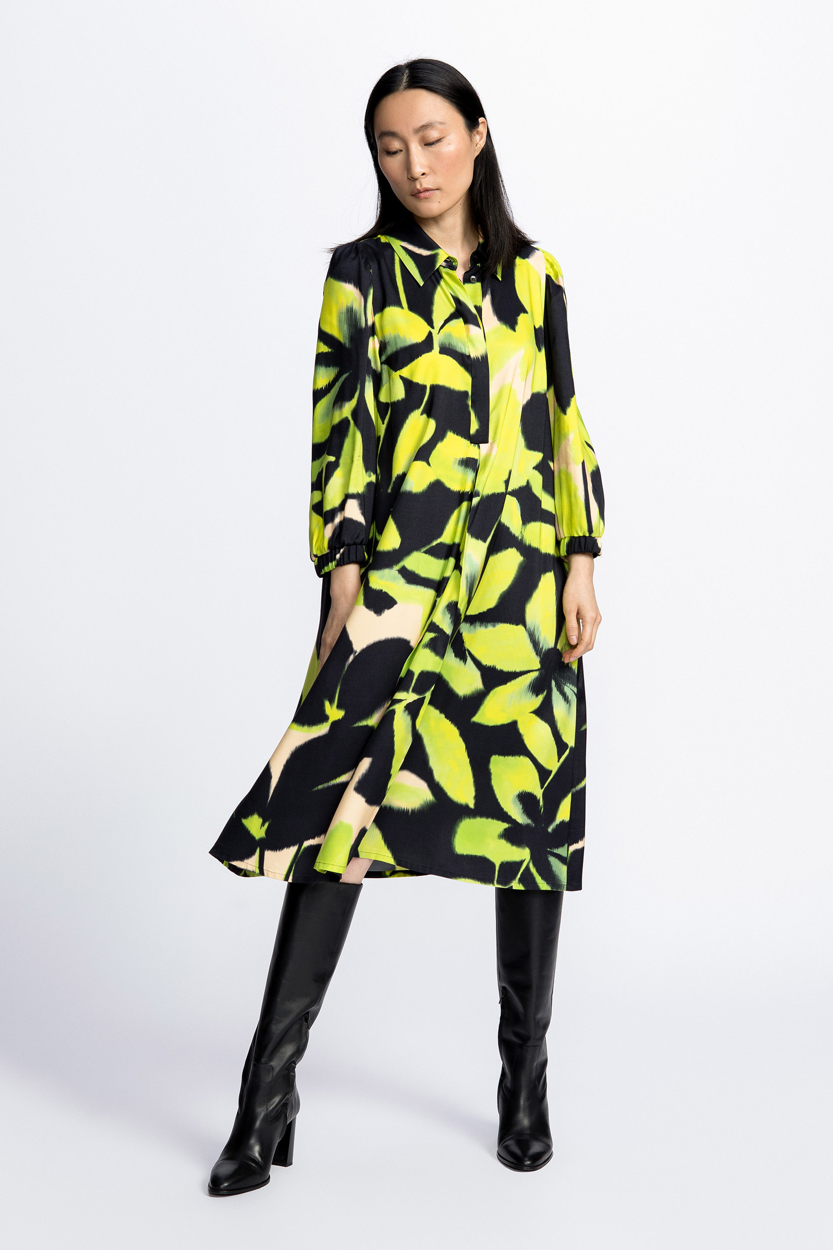 Kleid mit Blumenmuster