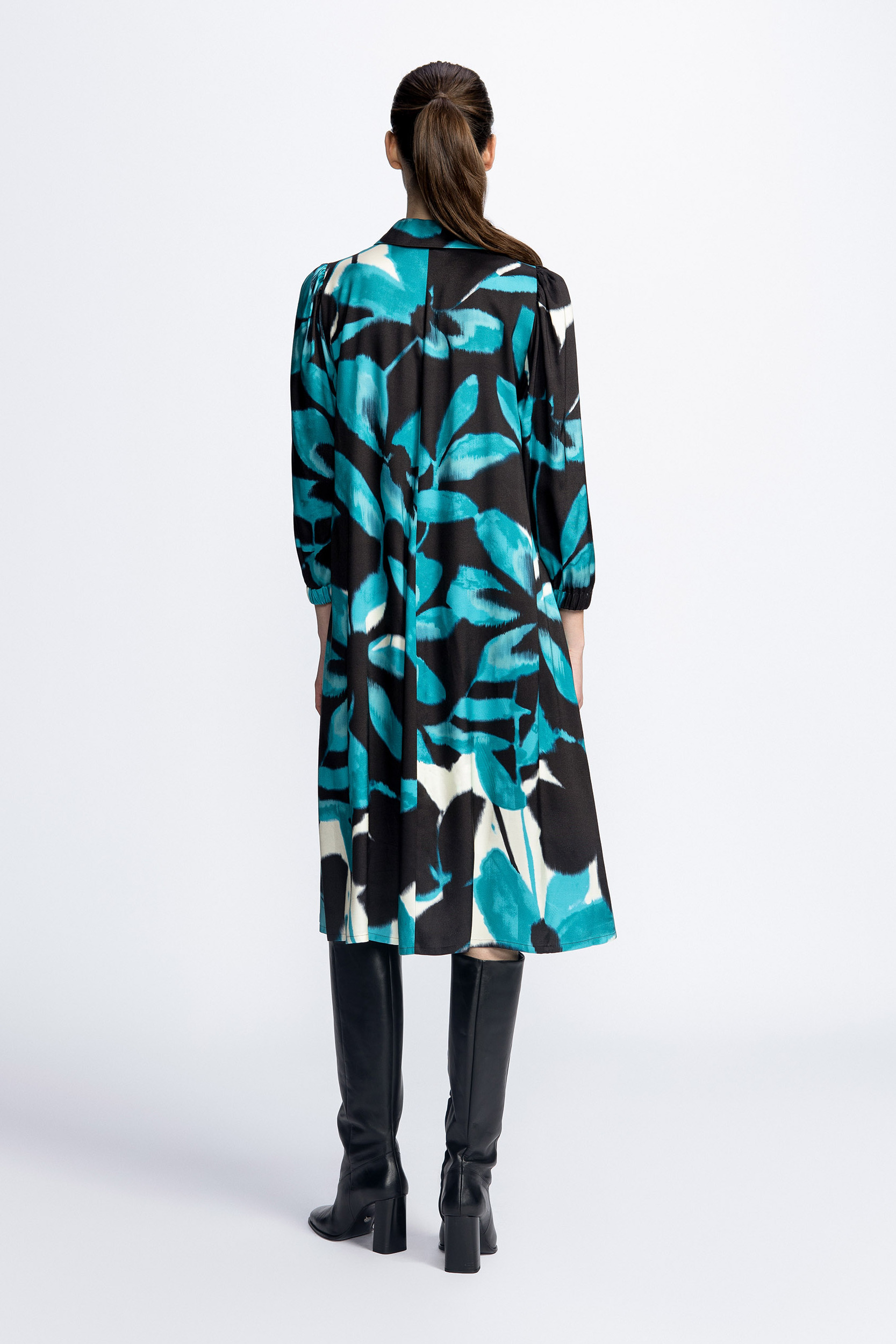 Dress with floral print
