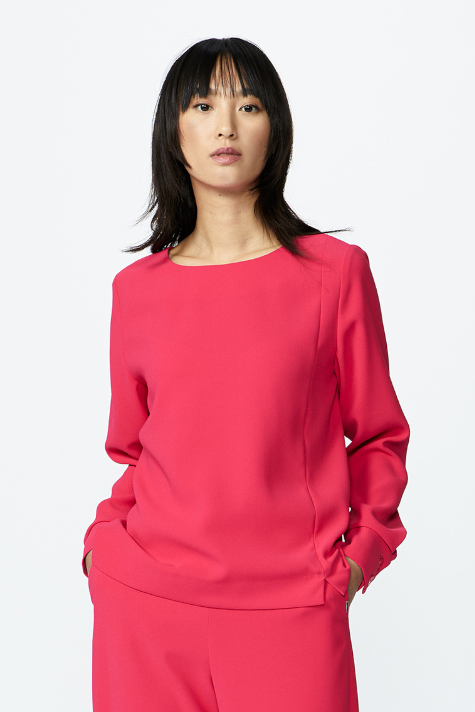 Blouse with slit detail 