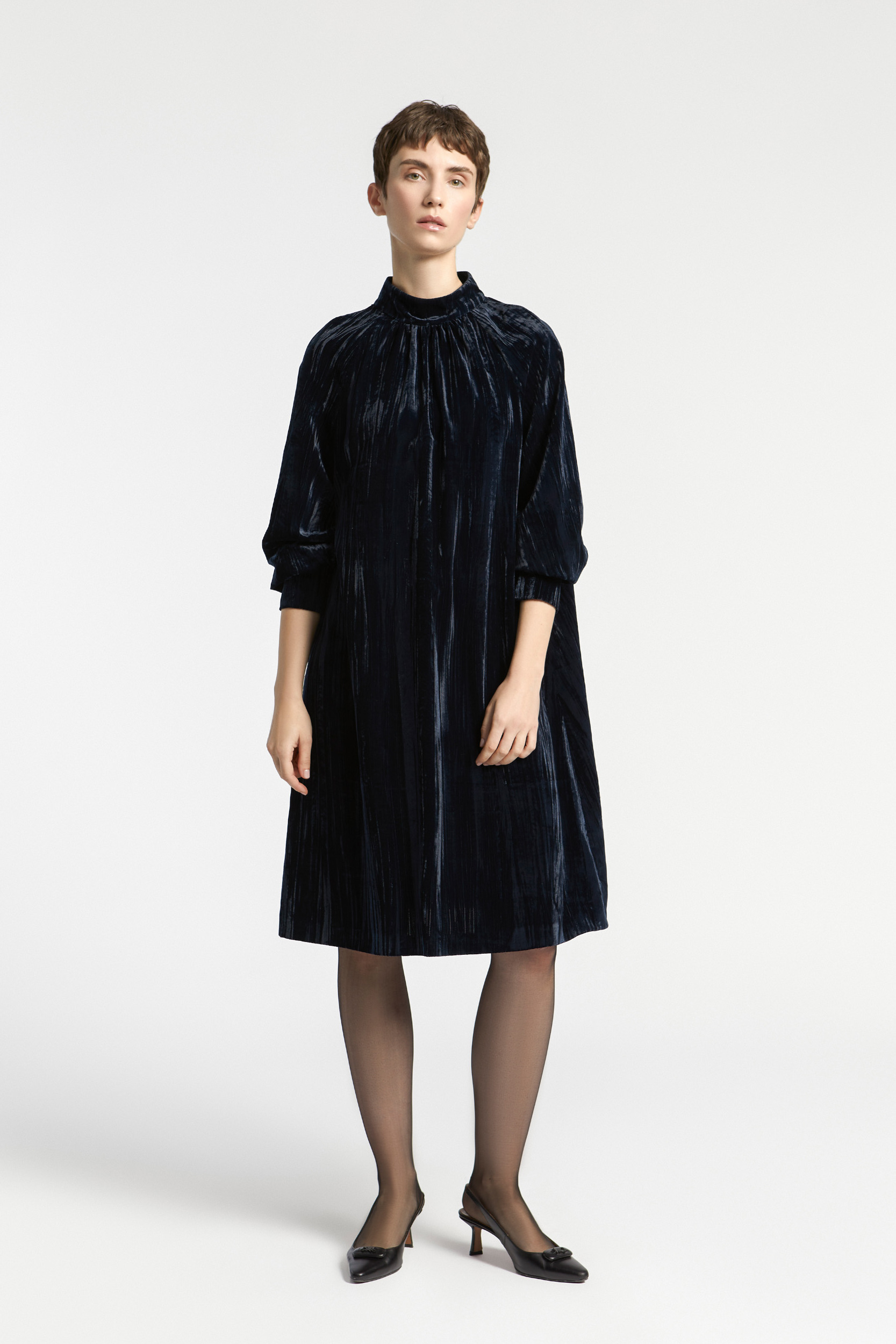 Kleid aus Pannesamt